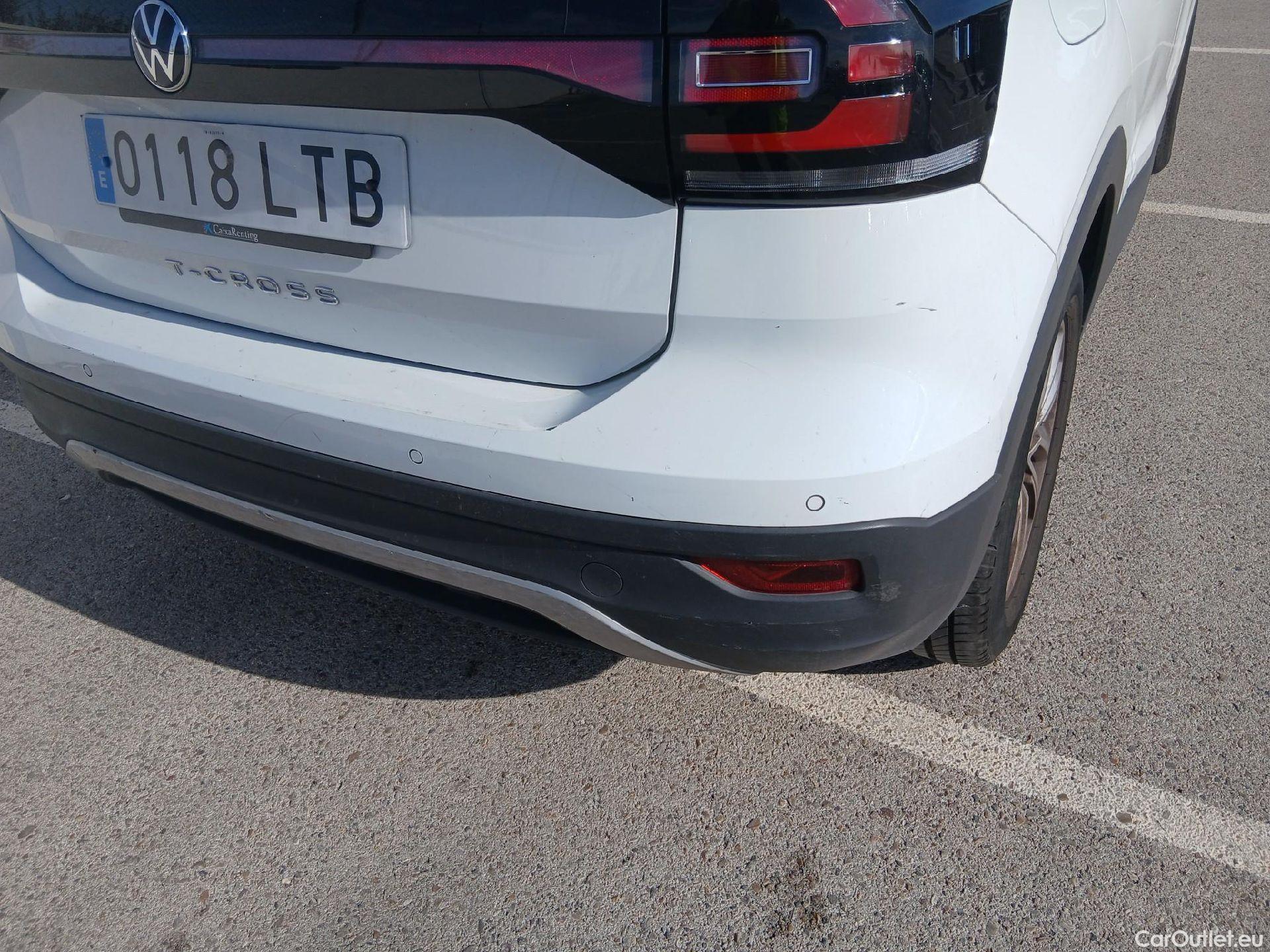  Volkswagen  T-CROSS VOLKSWAGEN  / 2018 / 5P / todoterreno Advance 1.0 TSI 81kW (110CV) DSG (AC3) #24