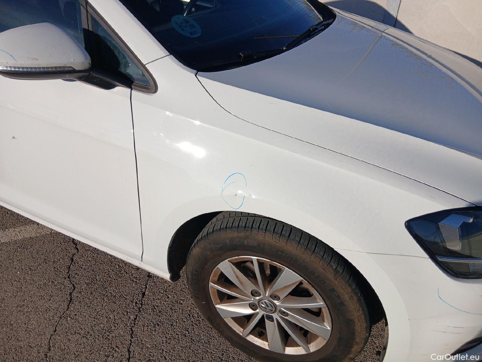 Volkswagen  Golf  VOLKSWAGEN / 2016 / 5P / berlina con portón Ready2Go 1.0 TSI 85kW (115CV) #29