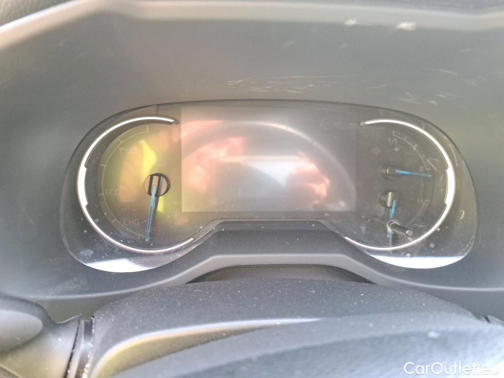 Toyota  RAV4 TOYOTA  / 2018 / 5P / todoterreno 2.5l 220H Feel! #30