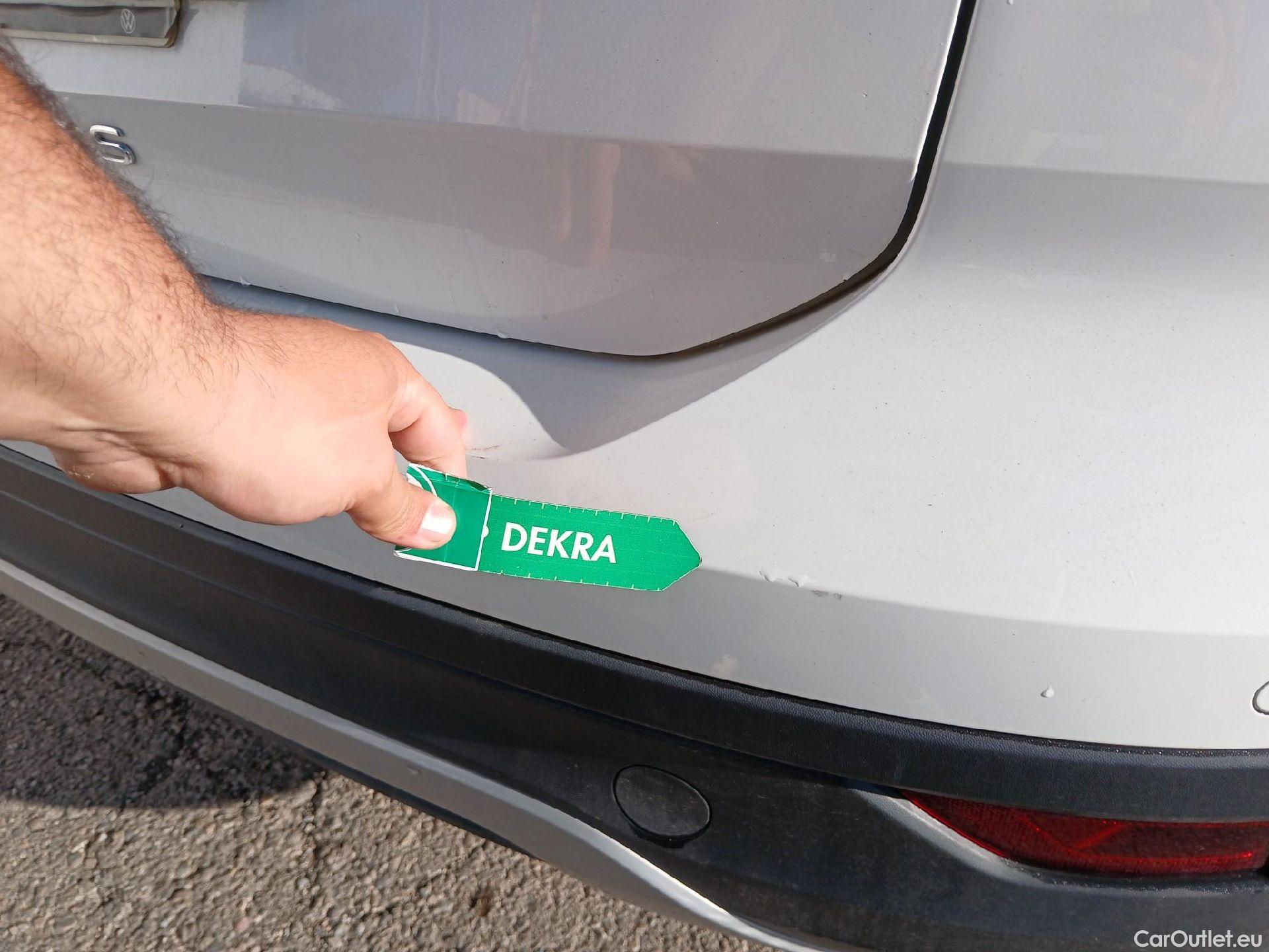  Volkswagen  T-CROSS VOLKSWAGEN  / 2018 / 5P / todoterreno Sport 1.0 TSI 81kW (110CV) #21