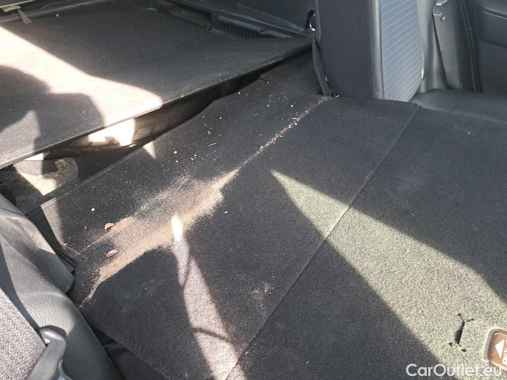 Toyota  RAV4 TOYOTA  / 2018 / 5P / todoterreno 2.5l 220H Feel! #28