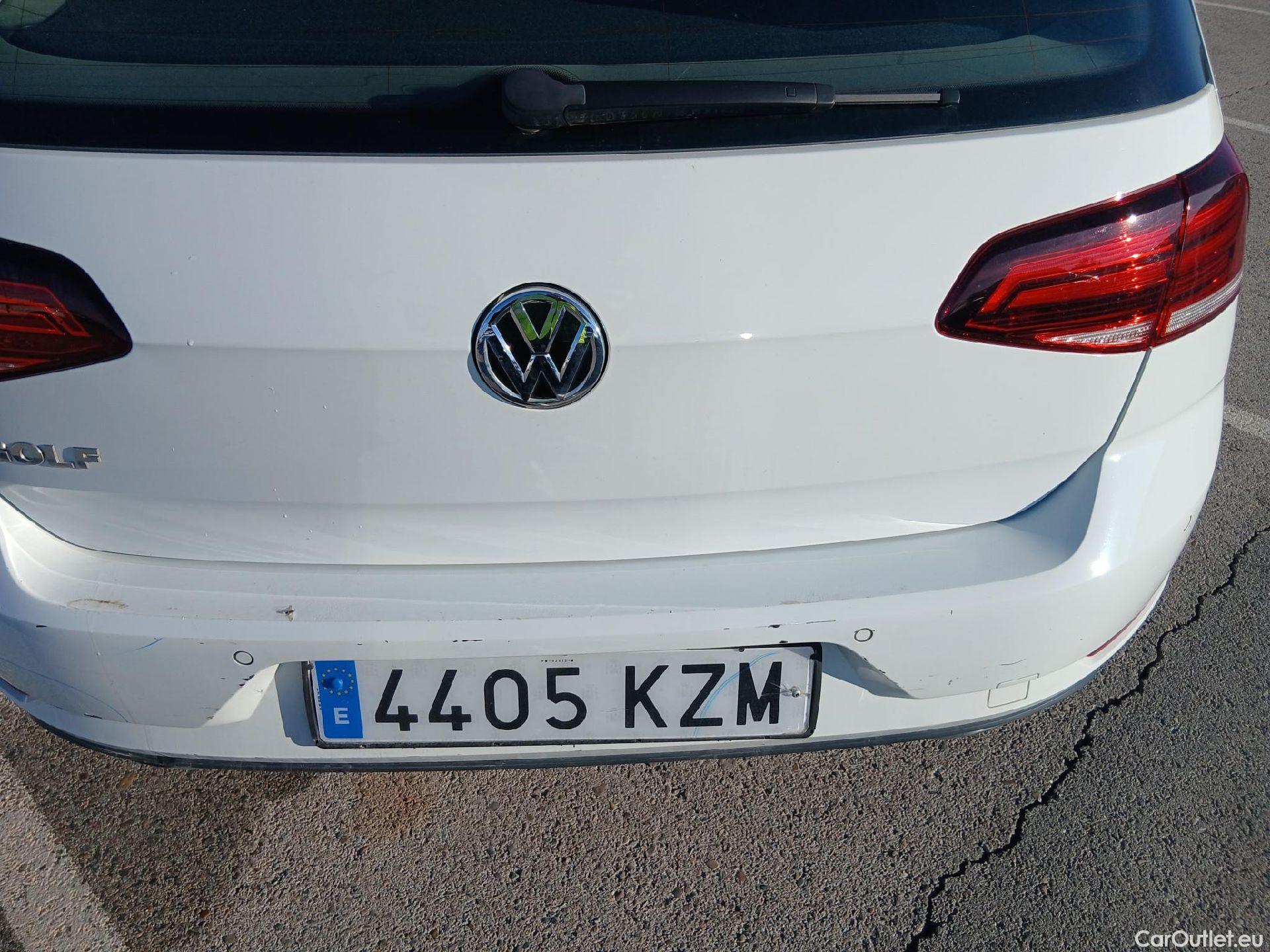 Volkswagen  Golf  VOLKSWAGEN / 2016 / 5P / berlina con portón Ready2Go 1.0 TSI 85kW (115CV) #23