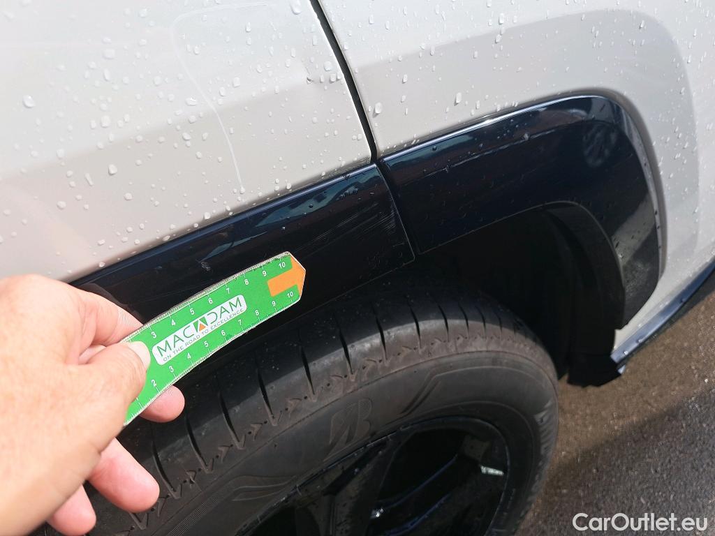 Toyota  RAV4 TOYOTA  / 2018 / 5P / todoterreno 2.5l 220H Feel! #24