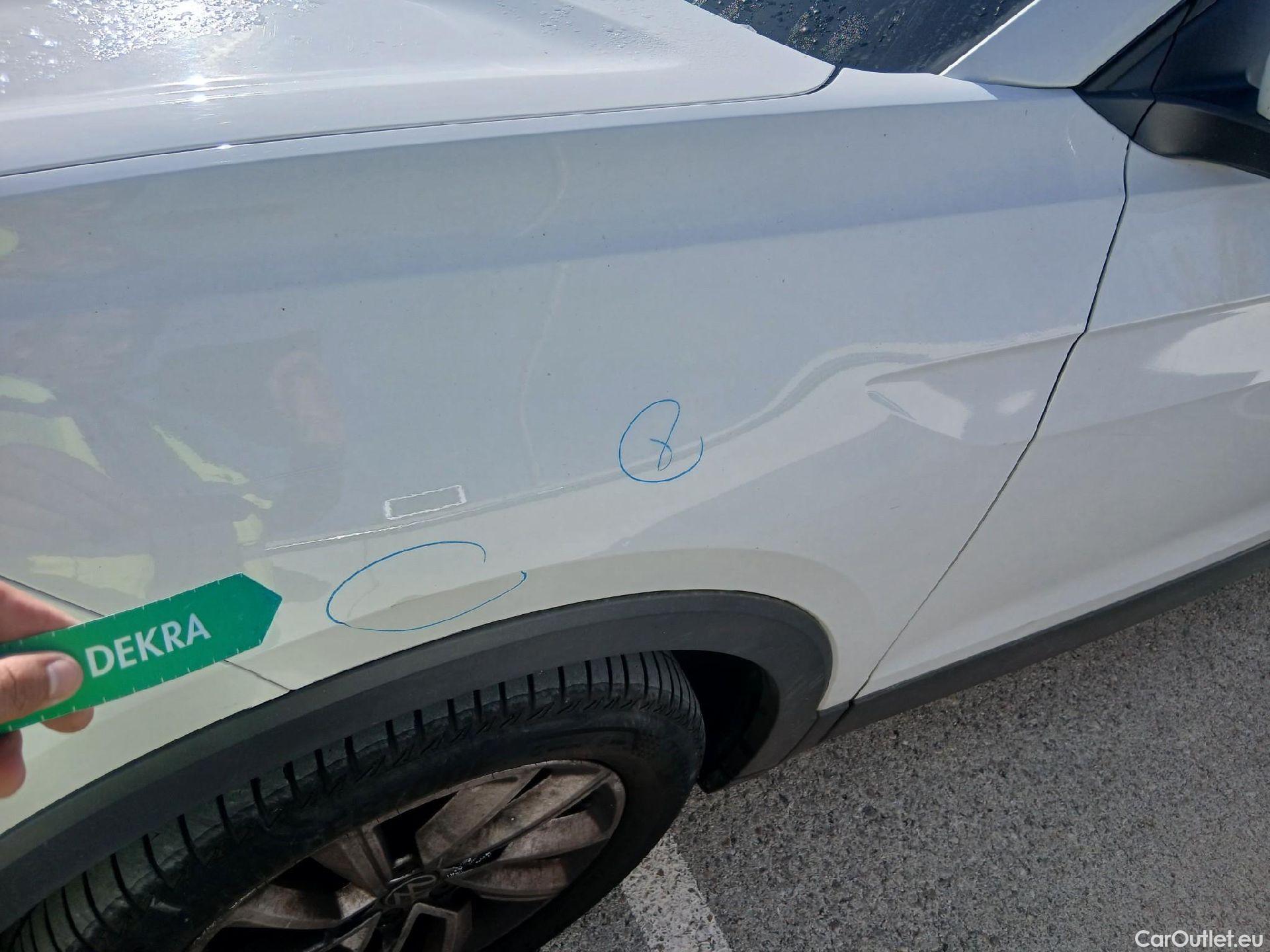  Volkswagen  T-CROSS VOLKSWAGEN  / 2018 / 5P / todoterreno Advance 1.0 TSI 81kW (110CV) DSG (AC3) #10