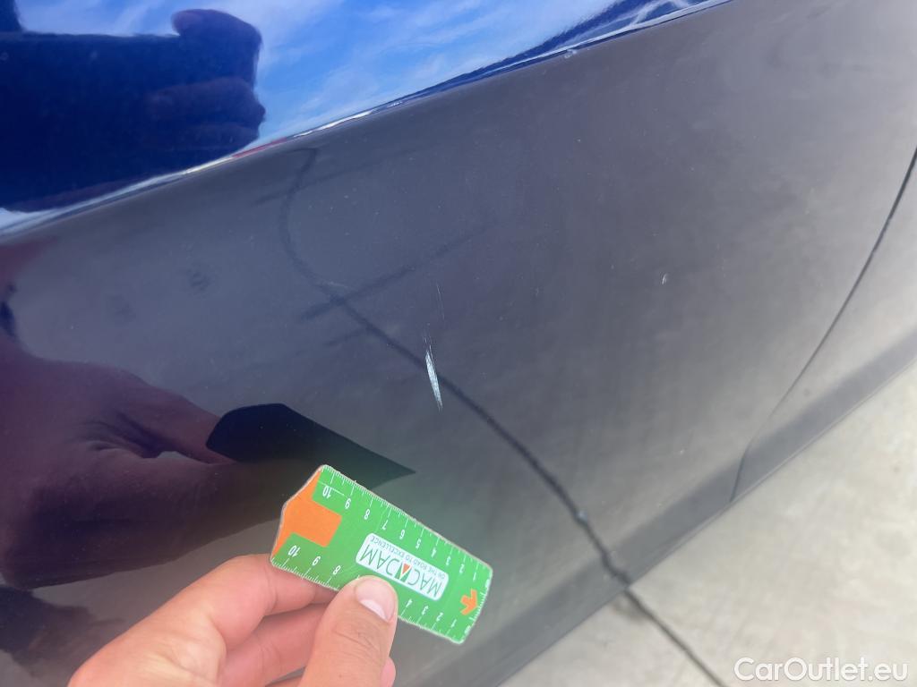 Volkswagen  Golf  VOLKSWAGEN / 2016 / 5P / familiar Last Edition 1.5 TSI 96kW(130CV) Variant #20