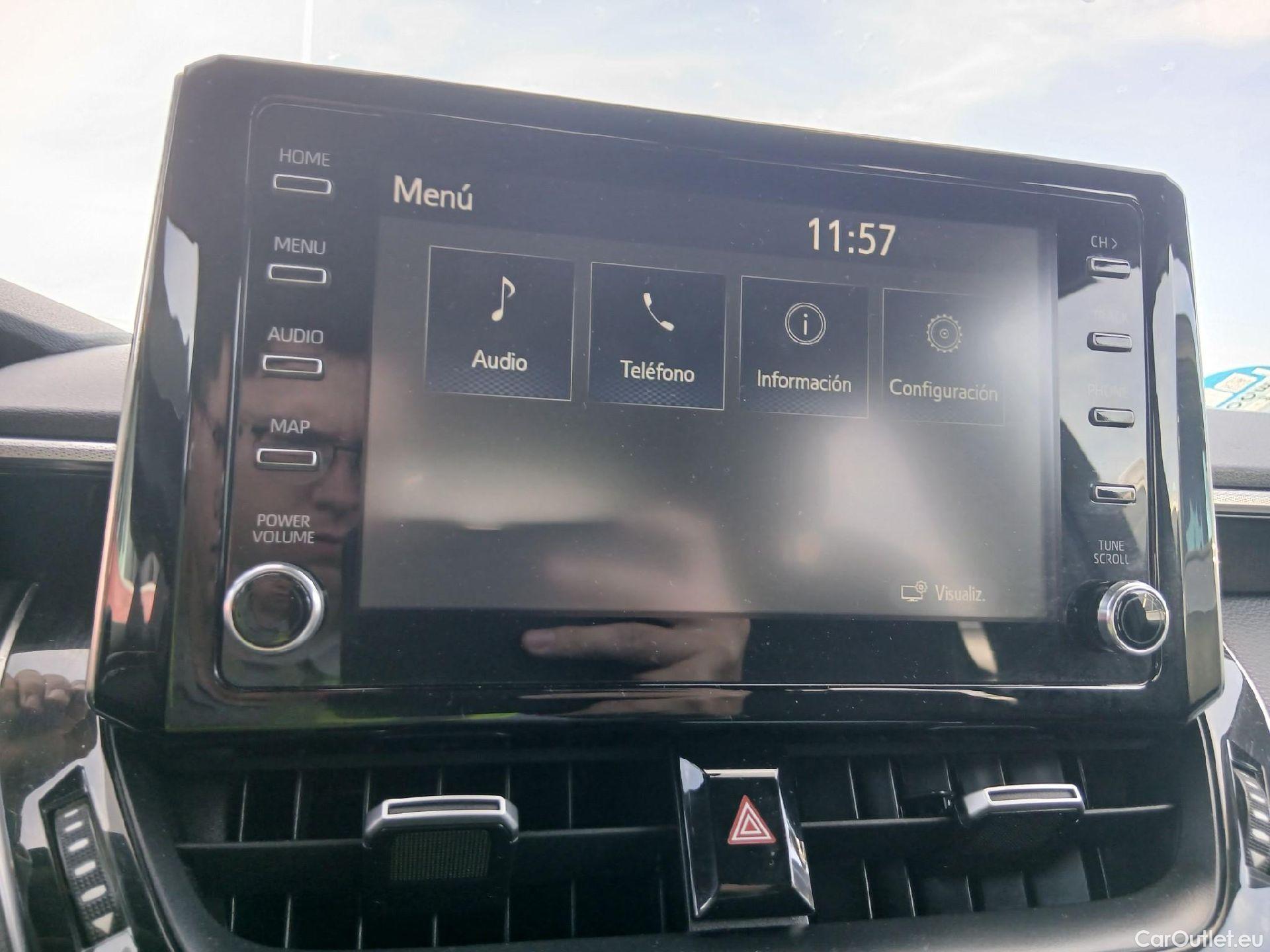 Toyota  Corolla TOYOTA  / 2020 / 5P / berlina con portón 1.8 125H STYLE E-CVT #11