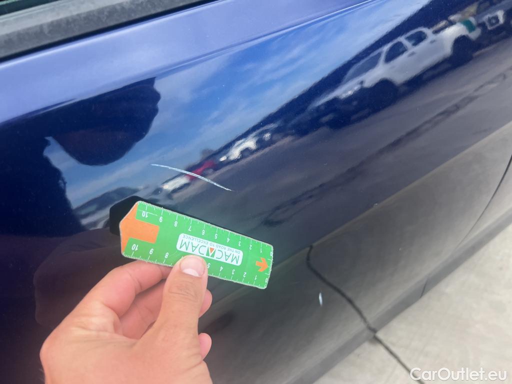 Volkswagen  Golf  VOLKSWAGEN / 2016 / 5P / familiar Last Edition 1.5 TSI 96kW(130CV) Variant #19