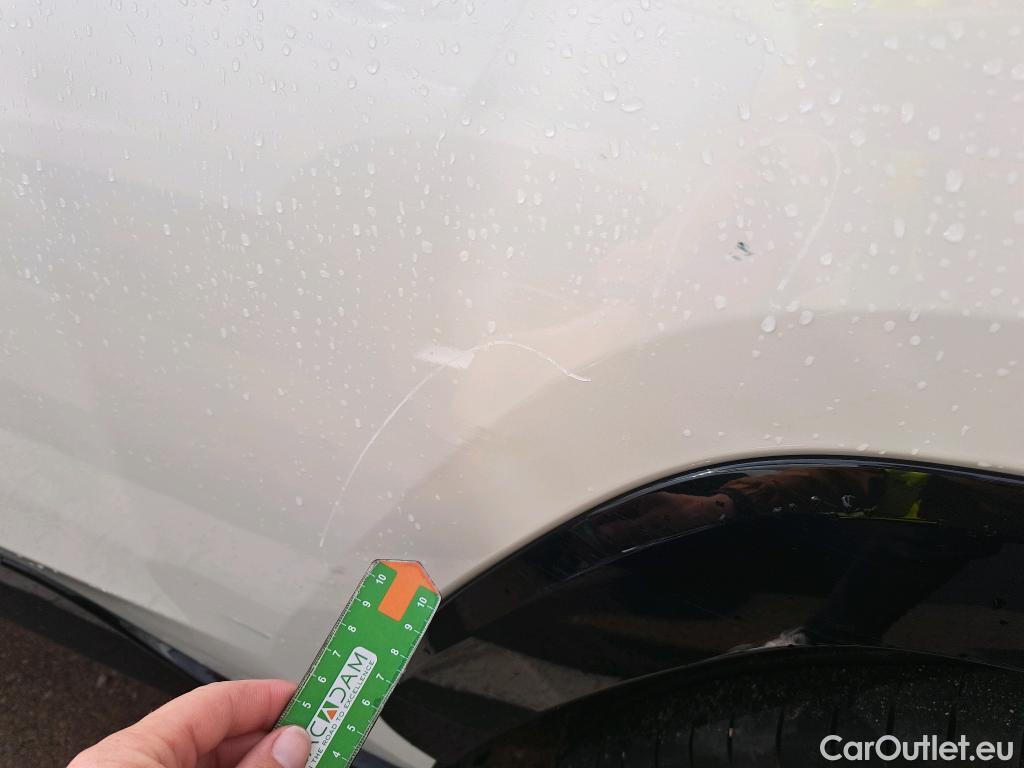 Toyota  RAV4 TOYOTA  / 2018 / 5P / todoterreno 2.5l 220H Feel! #4