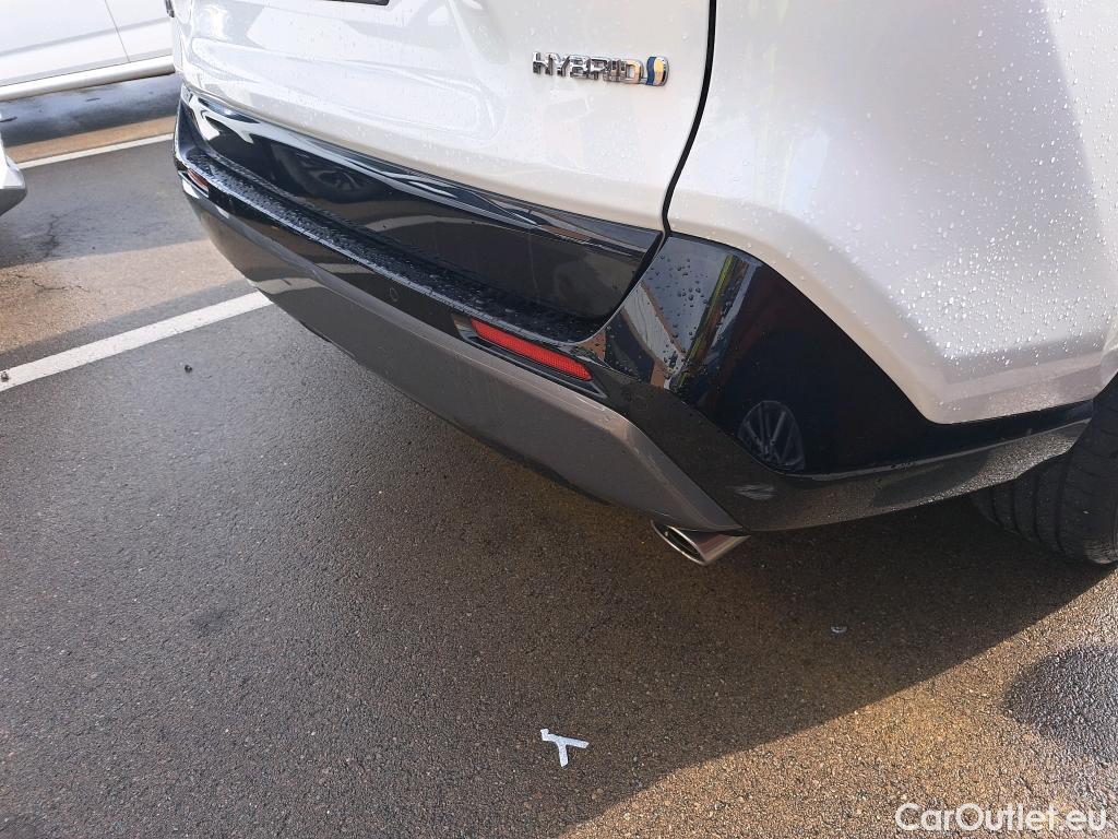 Toyota  RAV4 TOYOTA  / 2018 / 5P / todoterreno 2.5l 220H Feel! #17