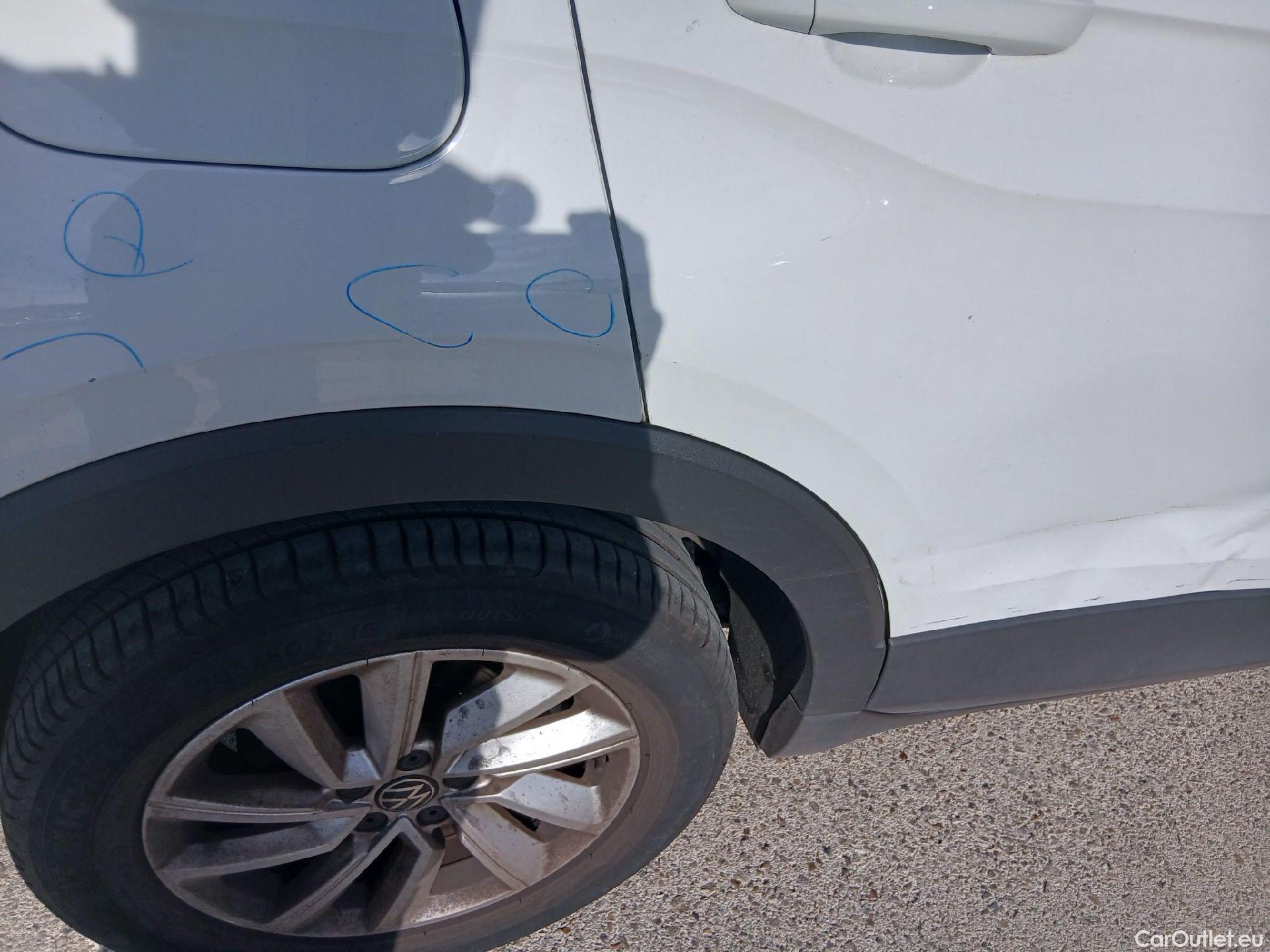  Volkswagen  T-CROSS VOLKSWAGEN  / 2018 / 5P / todoterreno Advance 1.0 TSI 81kW (110CV) DSG (AC3) #29