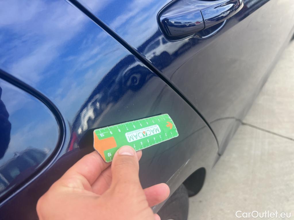 Volkswagen  Golf  VOLKSWAGEN / 2016 / 5P / familiar Last Edition 1.5 TSI 96kW(130CV) Variant #6