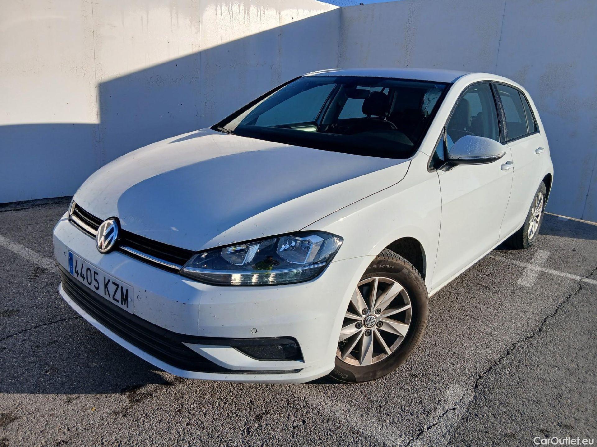 Volkswagen  Golf  VOLKSWAGEN / 2016 / 5P / berlina con portón Ready2Go 1.0 TSI 85kW (115CV) #1