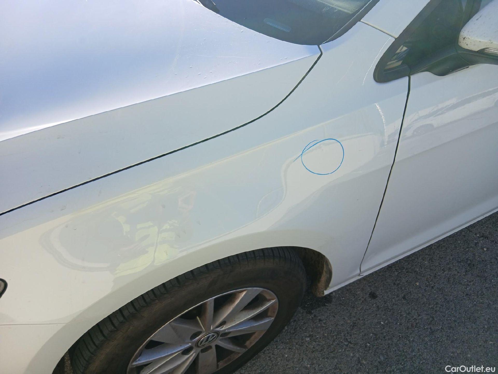 Volkswagen  Golf  VOLKSWAGEN / 2016 / 5P / berlina con portón Ready2Go 1.0 TSI 85kW (115CV) #16