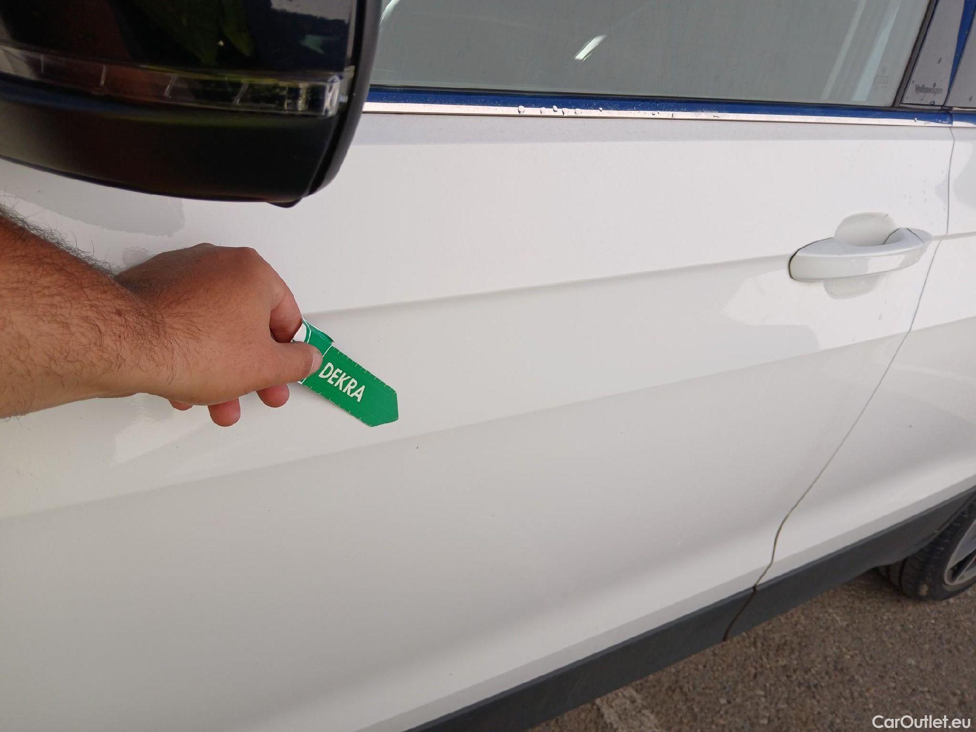  Volkswagen  T-CROSS VOLKSWAGEN  / 2018 / 5P / todoterreno Sport 1.0 TSI 81kW (110CV) #13