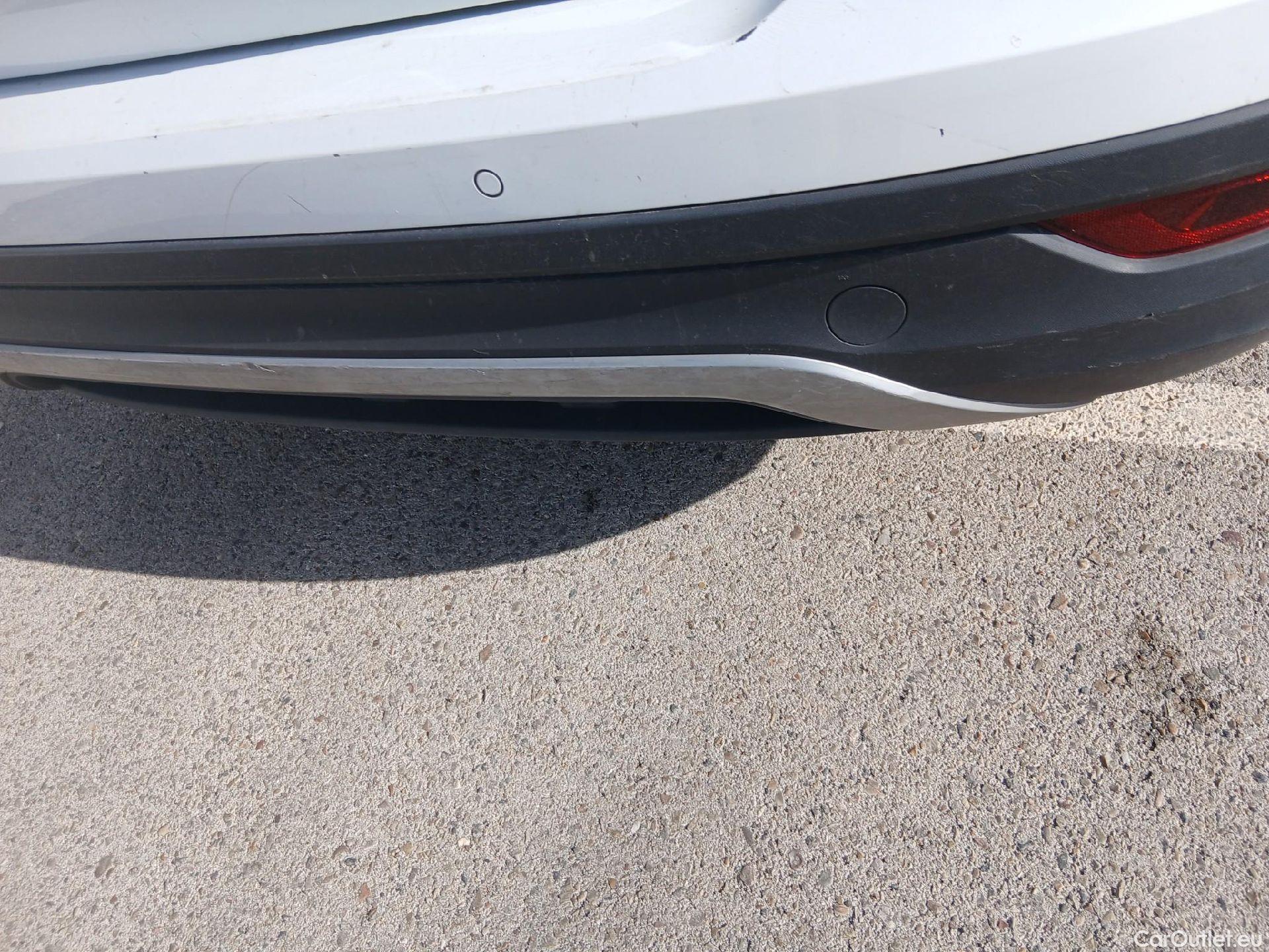  Volkswagen  T-CROSS VOLKSWAGEN  / 2018 / 5P / todoterreno Advance 1.0 TSI 81kW (110CV) DSG (AC3) #26