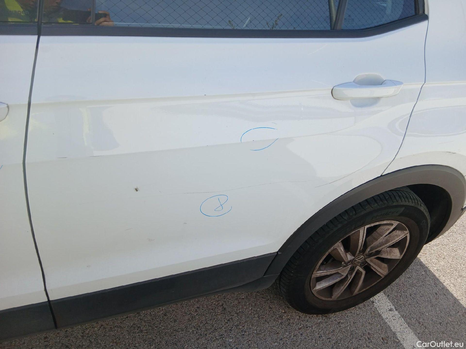  Volkswagen  T-CROSS VOLKSWAGEN  / 2018 / 5P / todoterreno Advance 1.0 TSI 81kW (110CV) DSG (AC3) #18