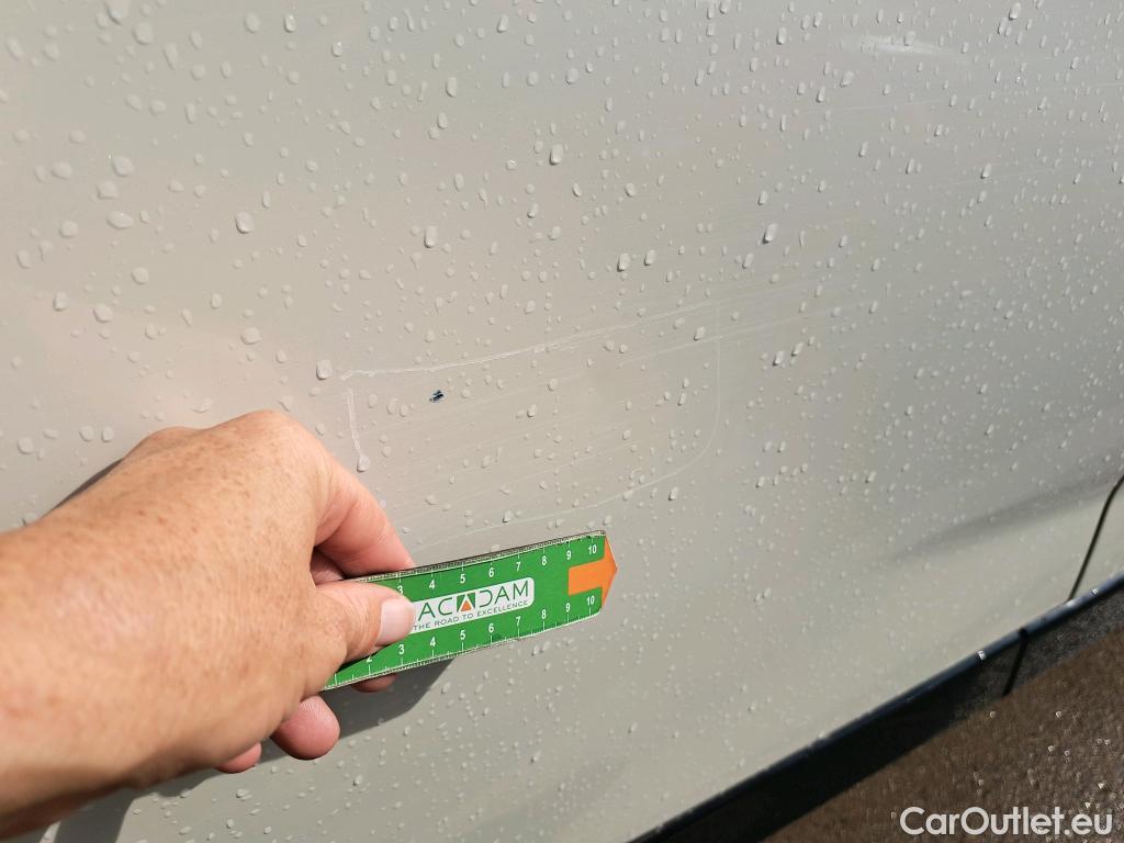 Toyota  RAV4 TOYOTA  / 2018 / 5P / todoterreno 2.5l 220H Feel! #6