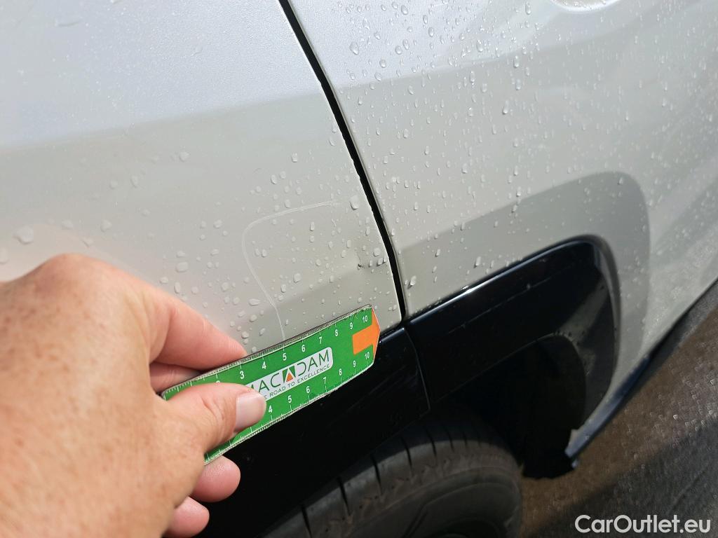 Toyota  RAV4 TOYOTA  / 2018 / 5P / todoterreno 2.5l 220H Feel! #8