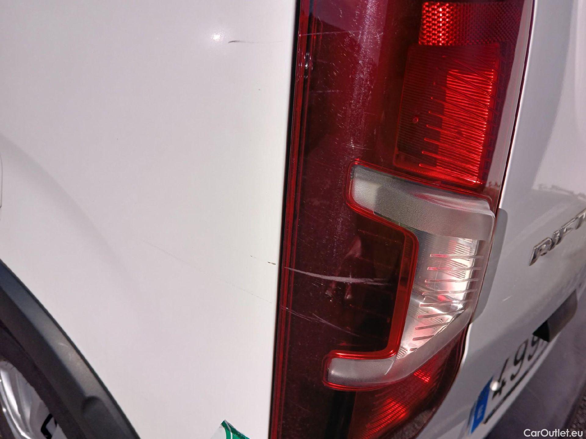  Peugeot  RIFTER PEUGEOT  / 2018 / 4P / combi Access Standard BlueHDi 73kW (AC) #61