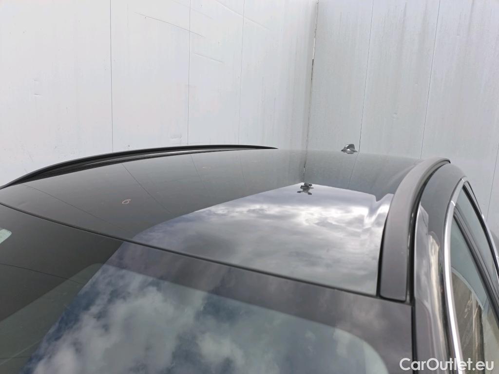 Volvo  XC60 VOLVO  / 2017 / 5P / todoterreno 2.0 B4 D Momentum Pro Auto #14