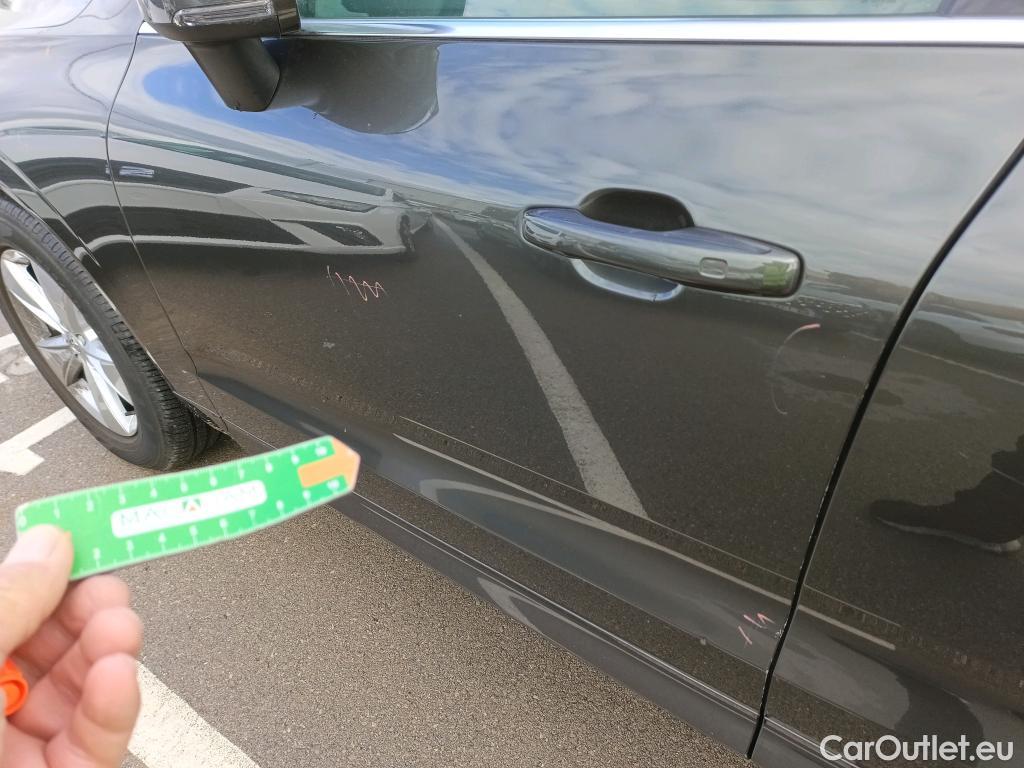 Volvo  XC60 VOLVO  / 2017 / 5P / todoterreno 2.0 B4 D Momentum Pro Auto #19