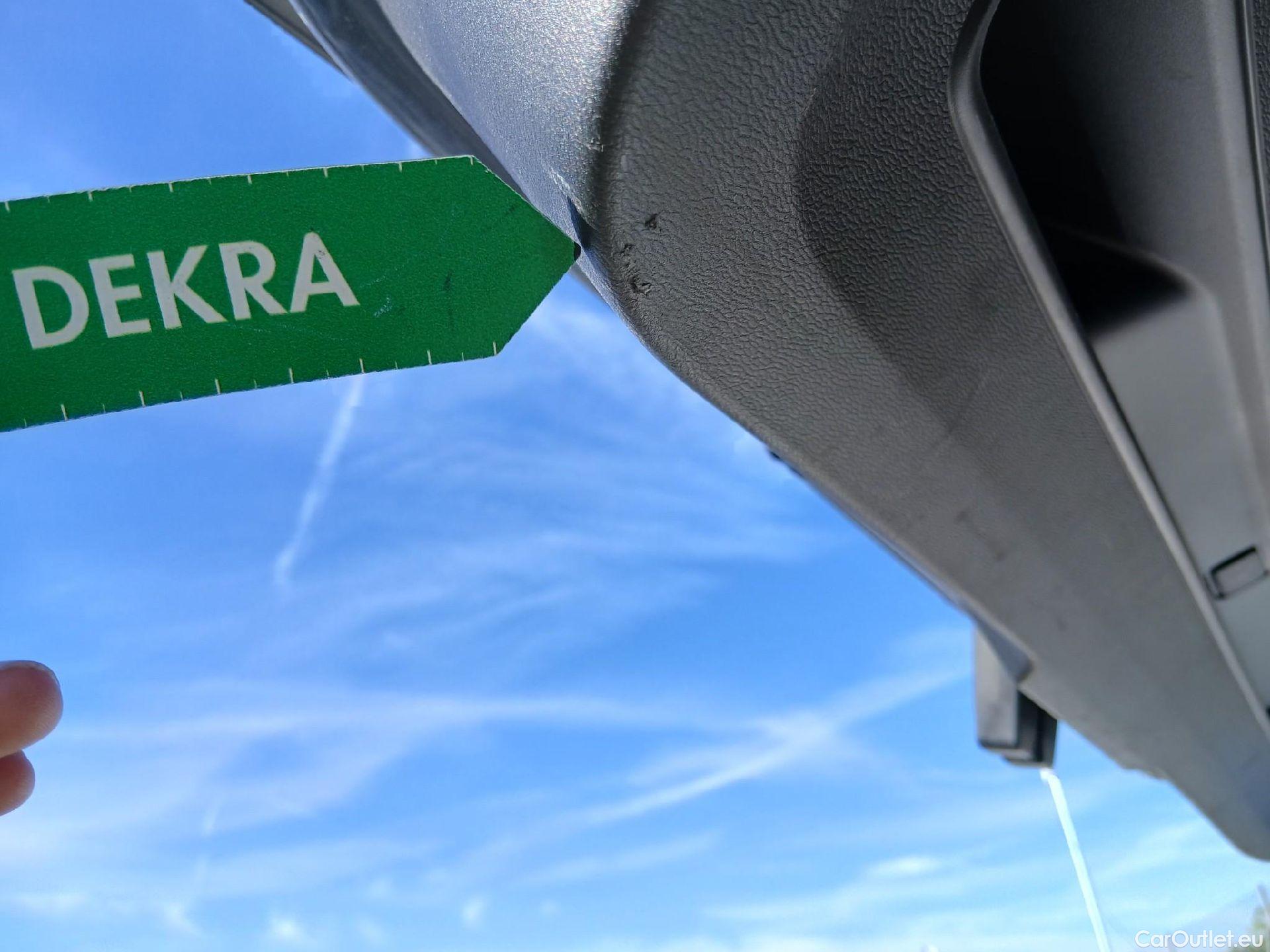  Volvo  XC 40 VOLVO XC40 / 2017 / 5P / todoterreno 1.5 T3 #37