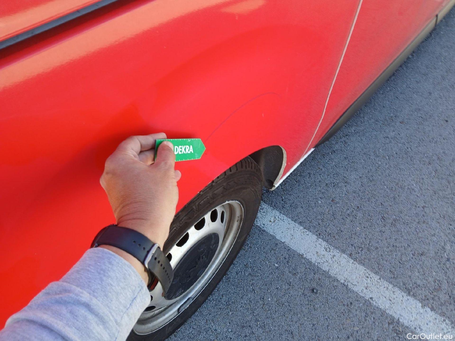  Peugeot  Expert PEUGEOT  / 2016 / 4P / furgón Furgón Pro BlueHDi 85KW (115CV) Standard #24