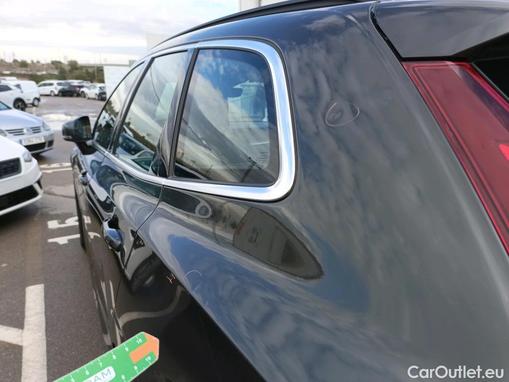 Volvo  XC60 VOLVO  / 2017 / 5P / todoterreno 2.0 B4 D Momentum Pro Auto #10