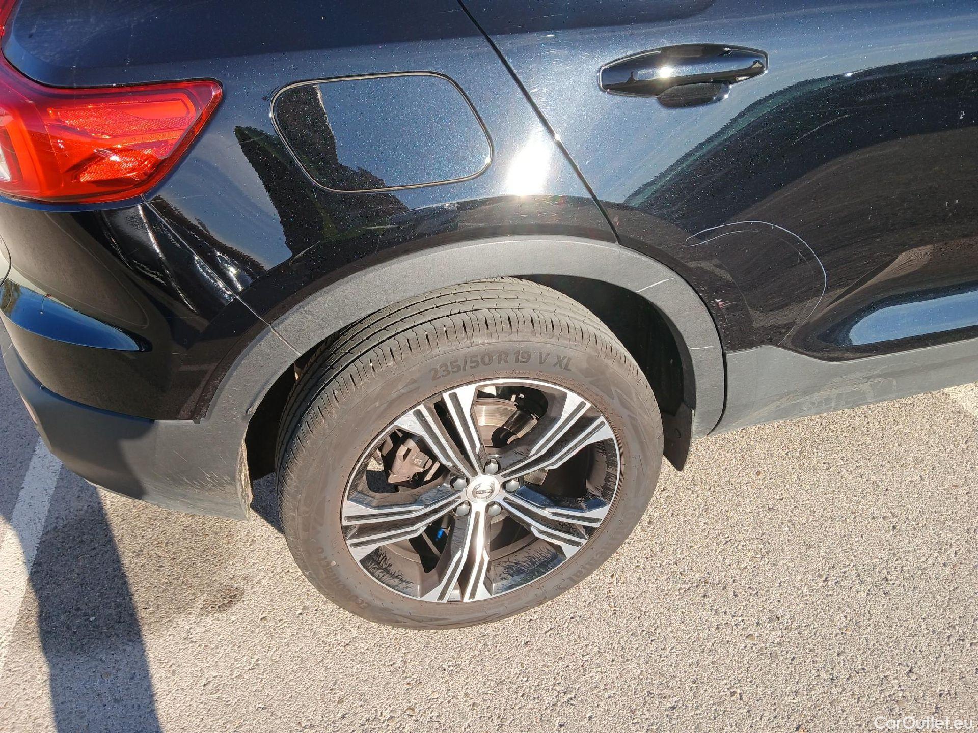 Volvo  XC 40 VOLVO XC40 / 2017 / 5P / todoterreno 1.5 T4 Twin Recharge Inscription Auto #36