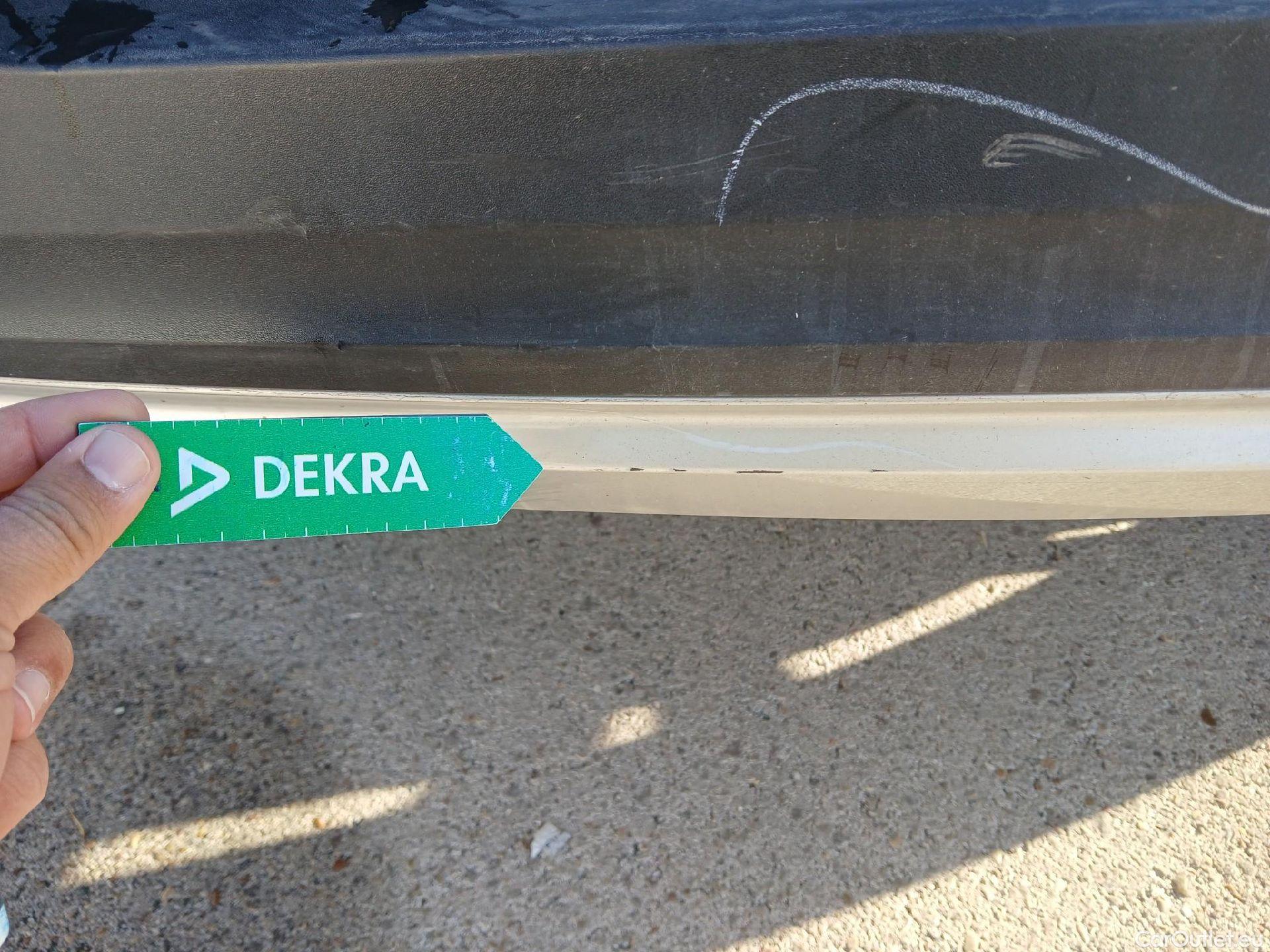 Volvo  XC 40 VOLVO XC40 / 2017 / 5P / todoterreno 1.5 T4 Twin Recharge Inscription Auto #34