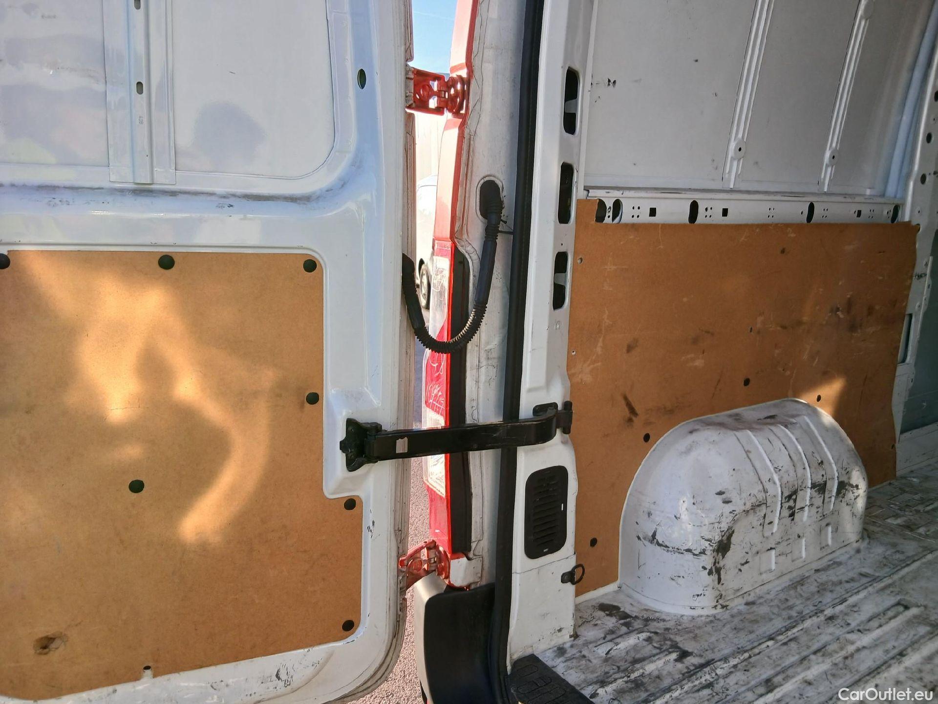  Opel  Movano OPEL  / 2019 / 4P / furgón 2.3 CDTI 99kW (135CV) L2 H2 F 3.5t (CX) #9