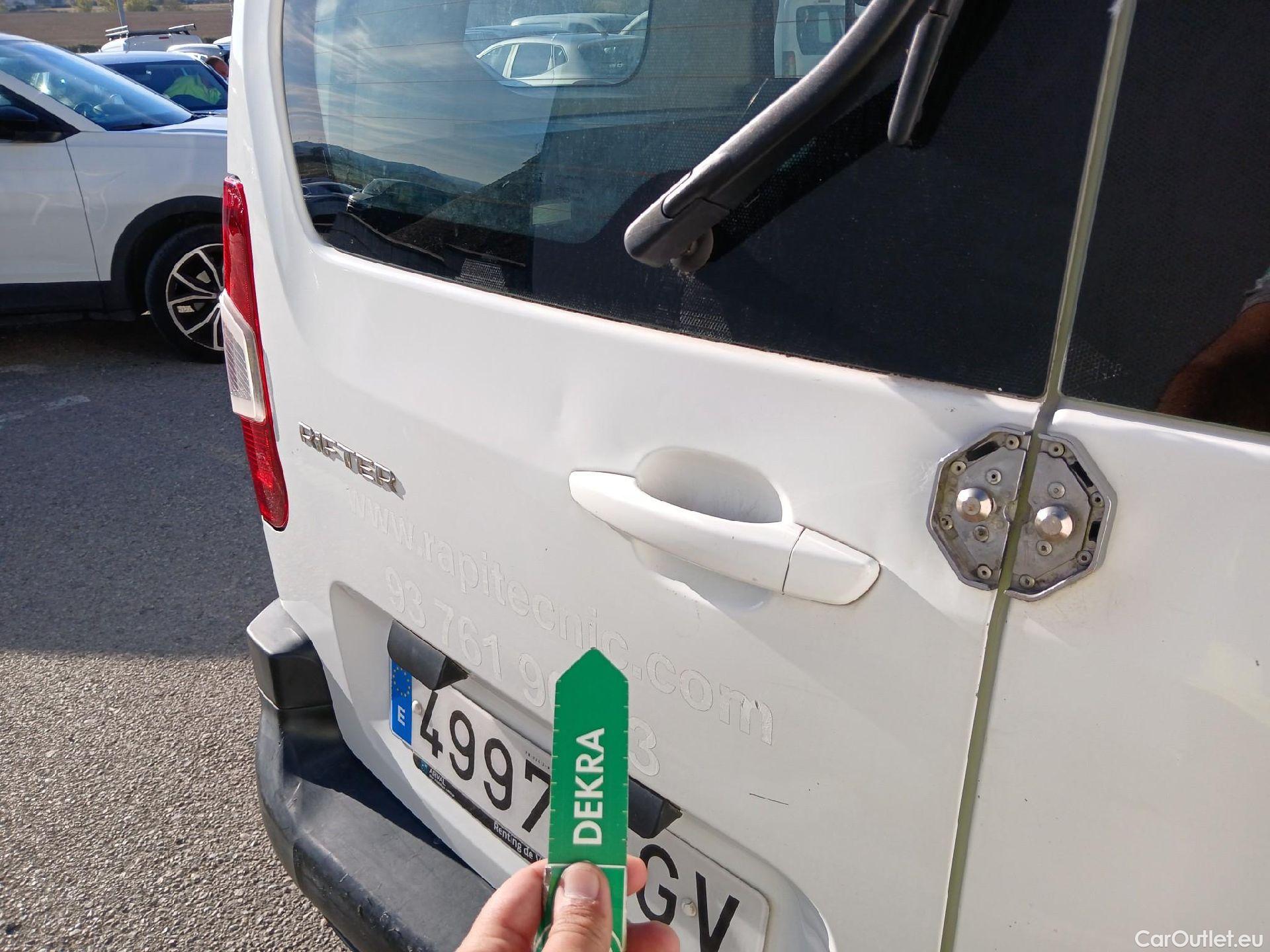  Peugeot  RIFTER PEUGEOT  / 2018 / 4P / combi Access Standard BlueHDi 73kW (AC) #68