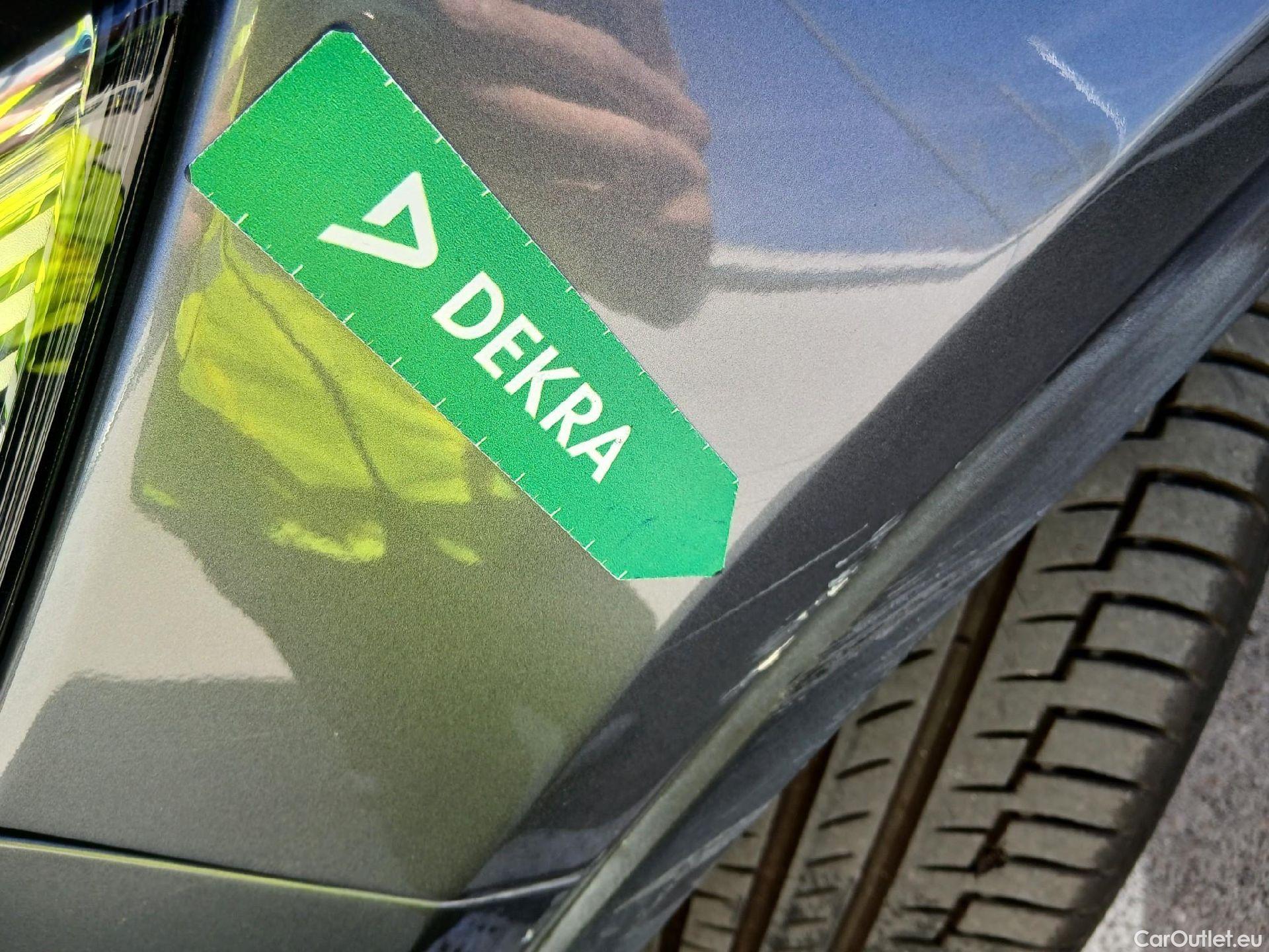  Volvo  XC 40 VOLVO XC40 / 2017 / 5P / todoterreno 1.5 T3 #10