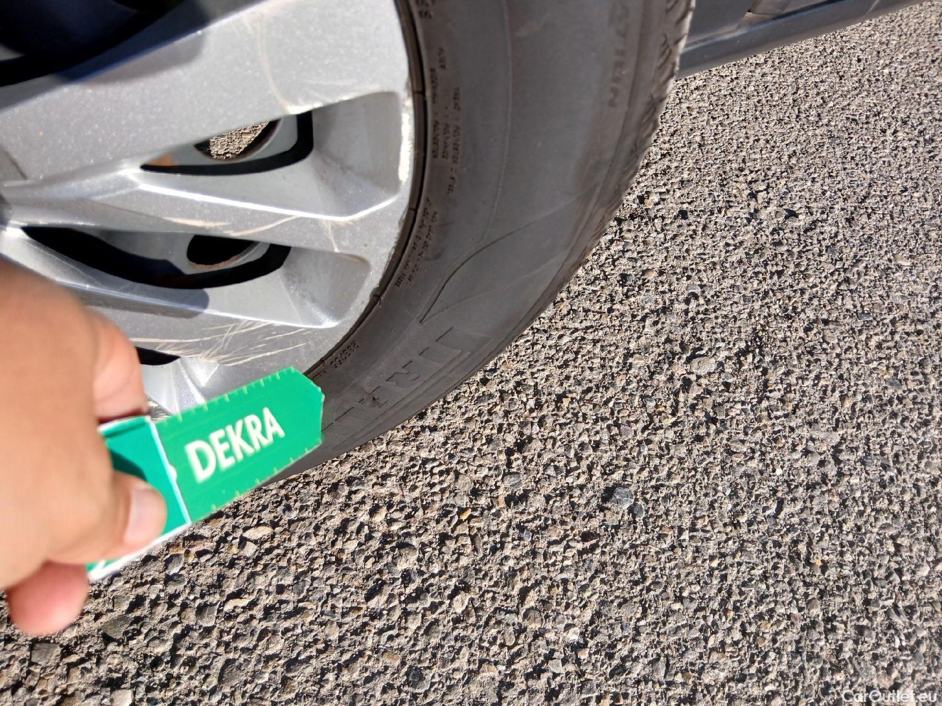  Peugeot  RIFTER PEUGEOT  / 2018 / 4P / combi Access Standard BlueHDi 73kW (AC) #40