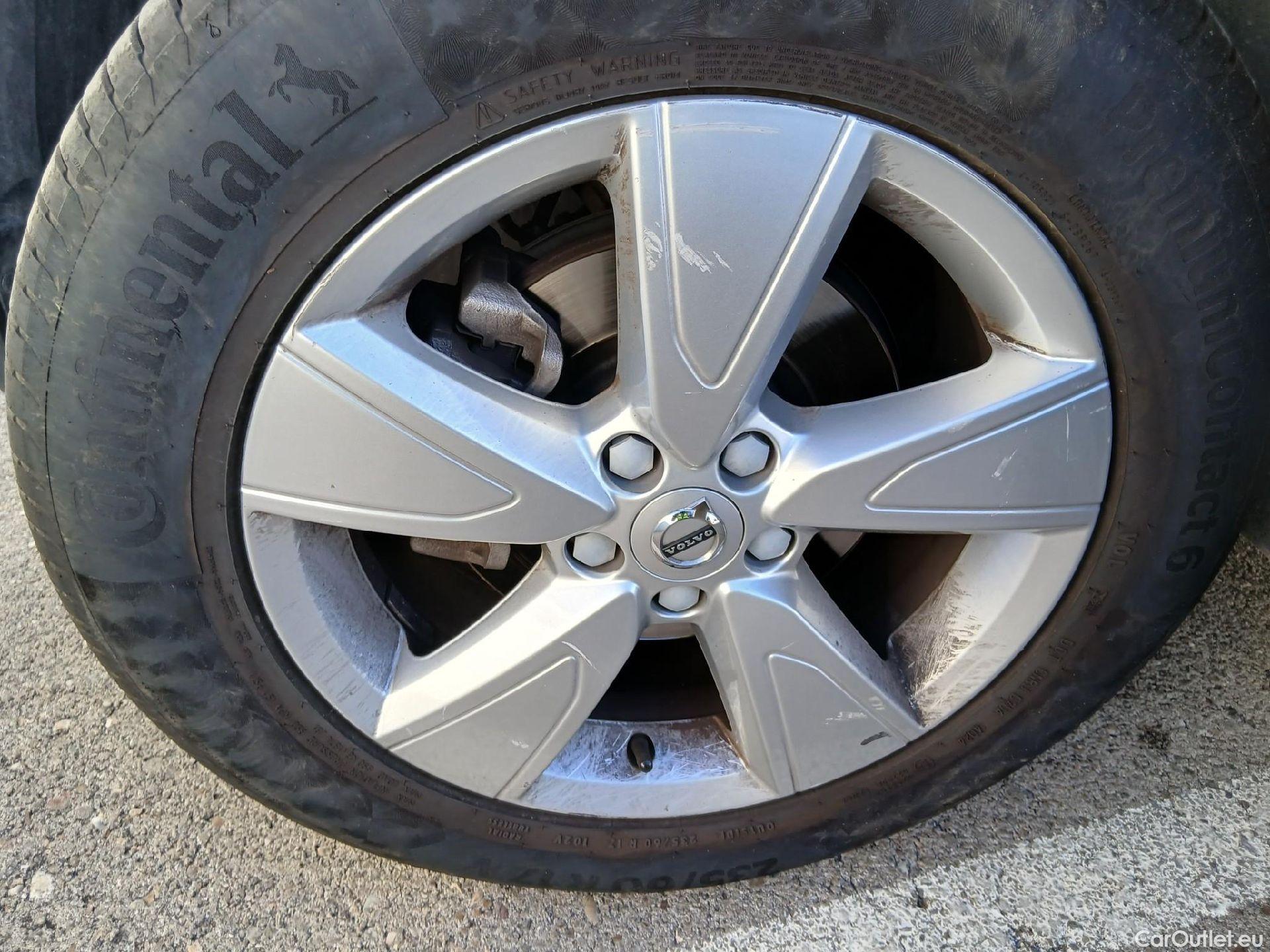  Volvo  XC 40 VOLVO XC40 / 2017 / 5P / todoterreno 1.5 T3 #12