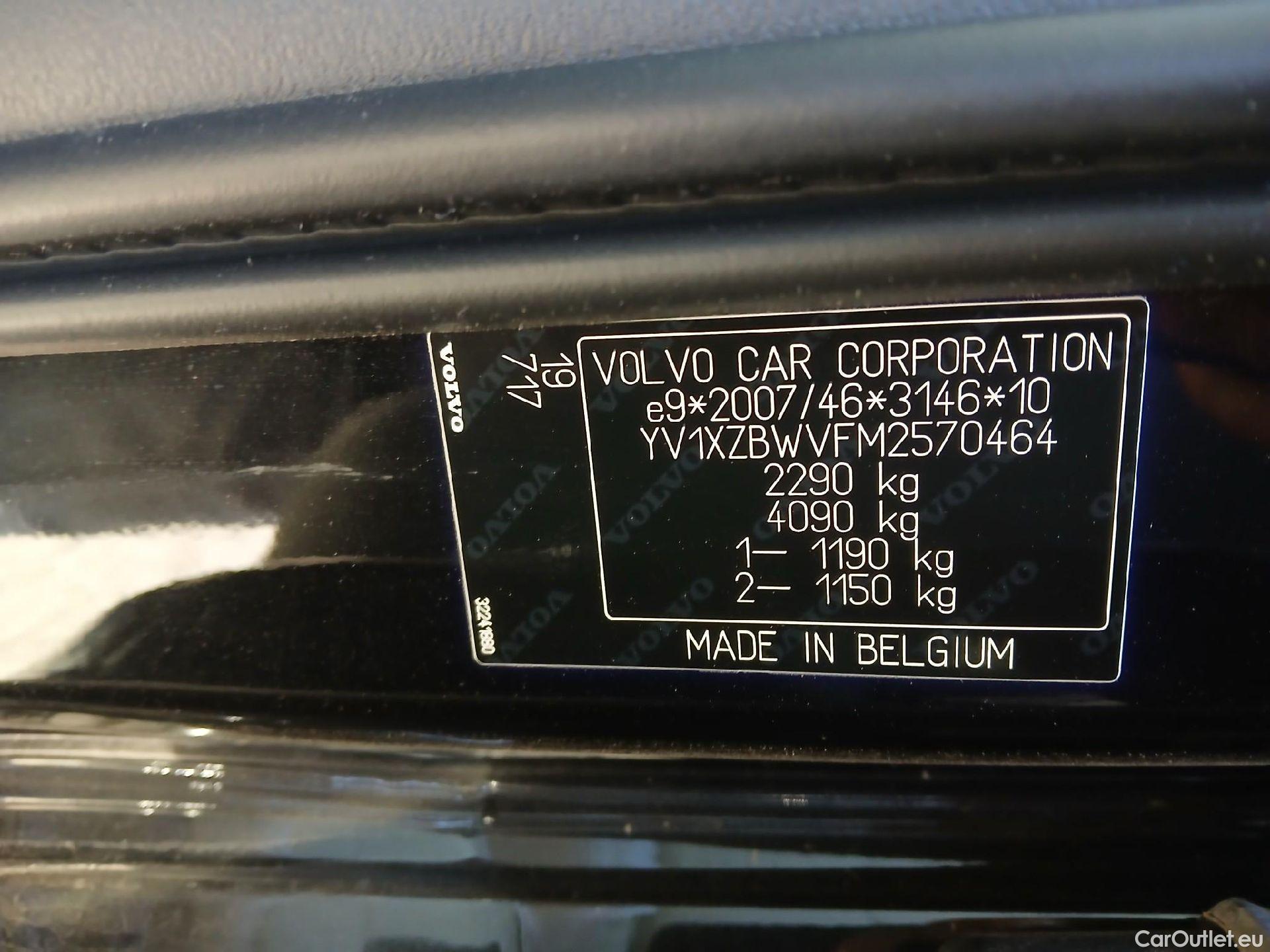 Volvo  XC 40 VOLVO XC40 / 2017 / 5P / todoterreno 1.5 T4 Twin Recharge Inscription Auto #19