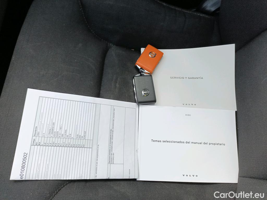 Volvo  XC60 VOLVO  / 2017 / 5P / todoterreno 2.0 B4 D Momentum Pro Auto #9
