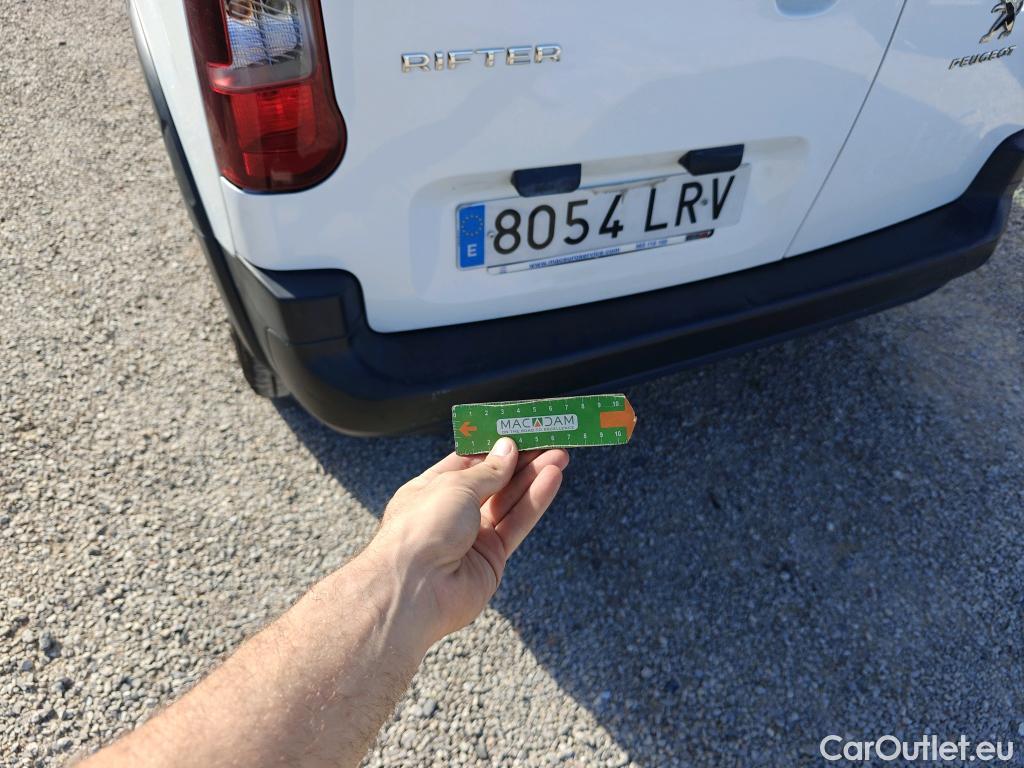  Peugeot  RIFTER PEUGEOT  / 2018 / 4P / combi Active Standard BlueHDi 73kW (IND) #11