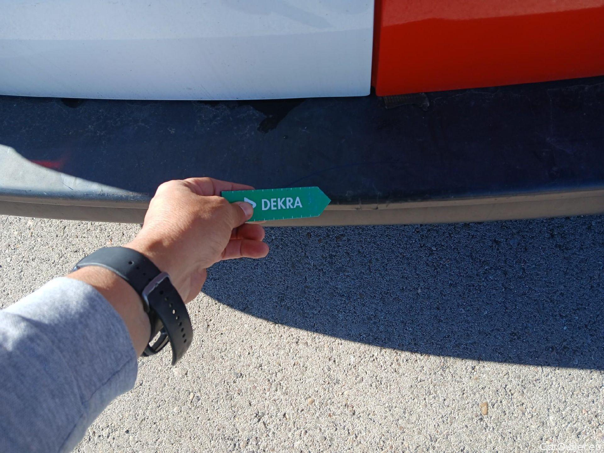  Peugeot  Expert PEUGEOT  / 2016 / 4P / furgón Furgón Pro BlueHDi 85KW (115CV) Standard #20