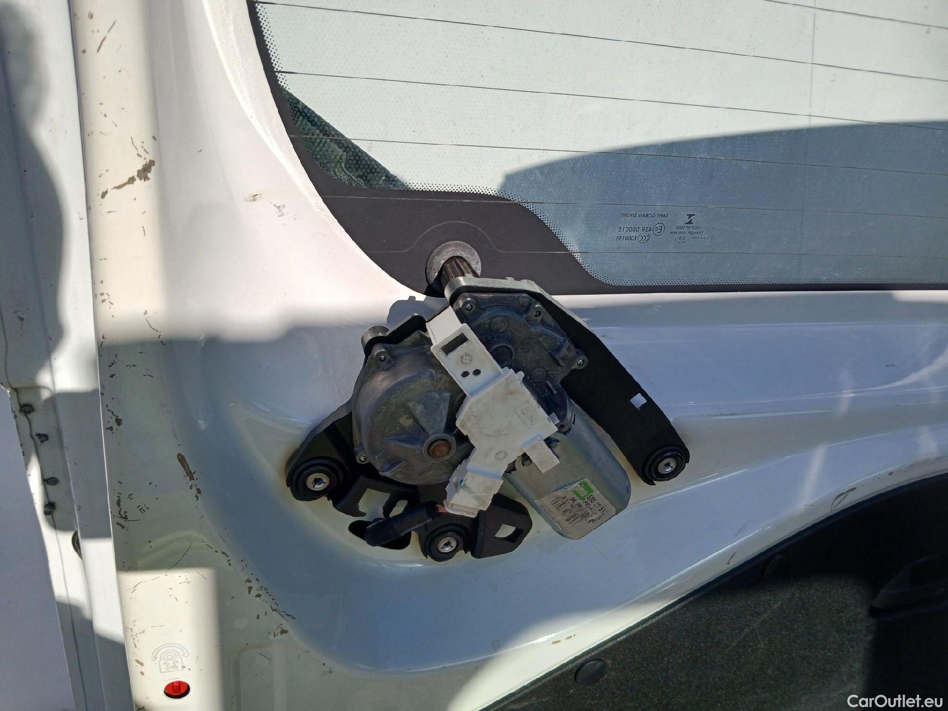  Peugeot  RIFTER PEUGEOT  / 2018 / 4P / combi Access Standard BlueHDi 73kW (AC) #11