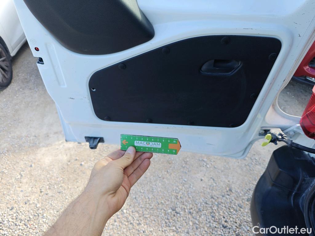  Peugeot  RIFTER PEUGEOT  / 2018 / 4P / combi Active Standard BlueHDi 73kW (IND) #33