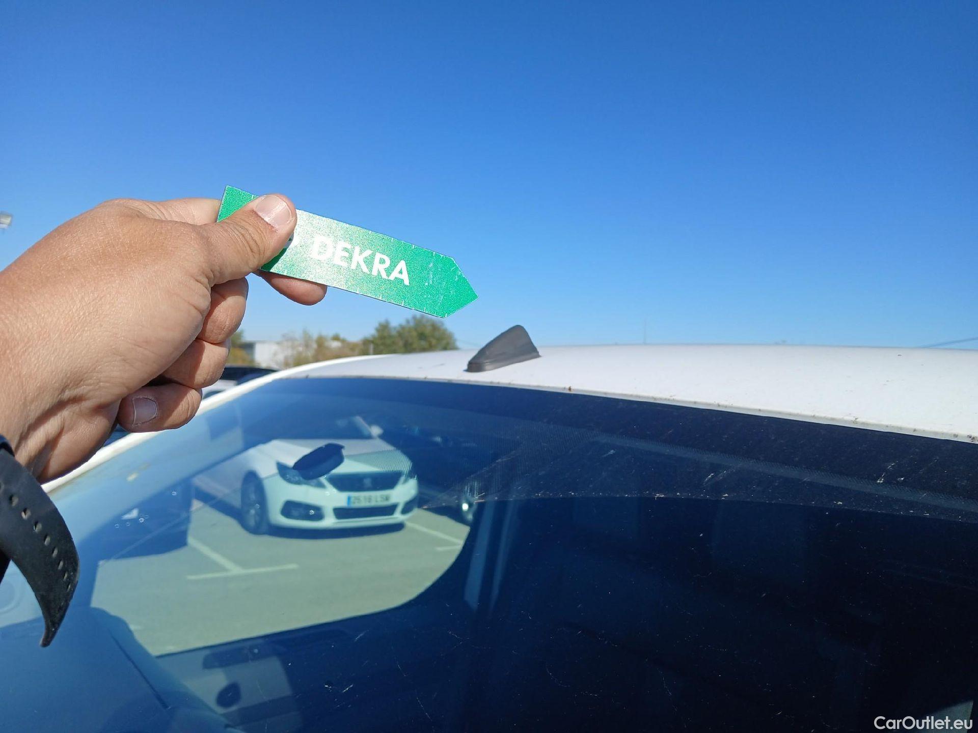  Peugeot  Expert PEUGEOT  / 2016 / 4P / furgón Furgón Pro BlueHDi 85KW (115CV) Standard #9