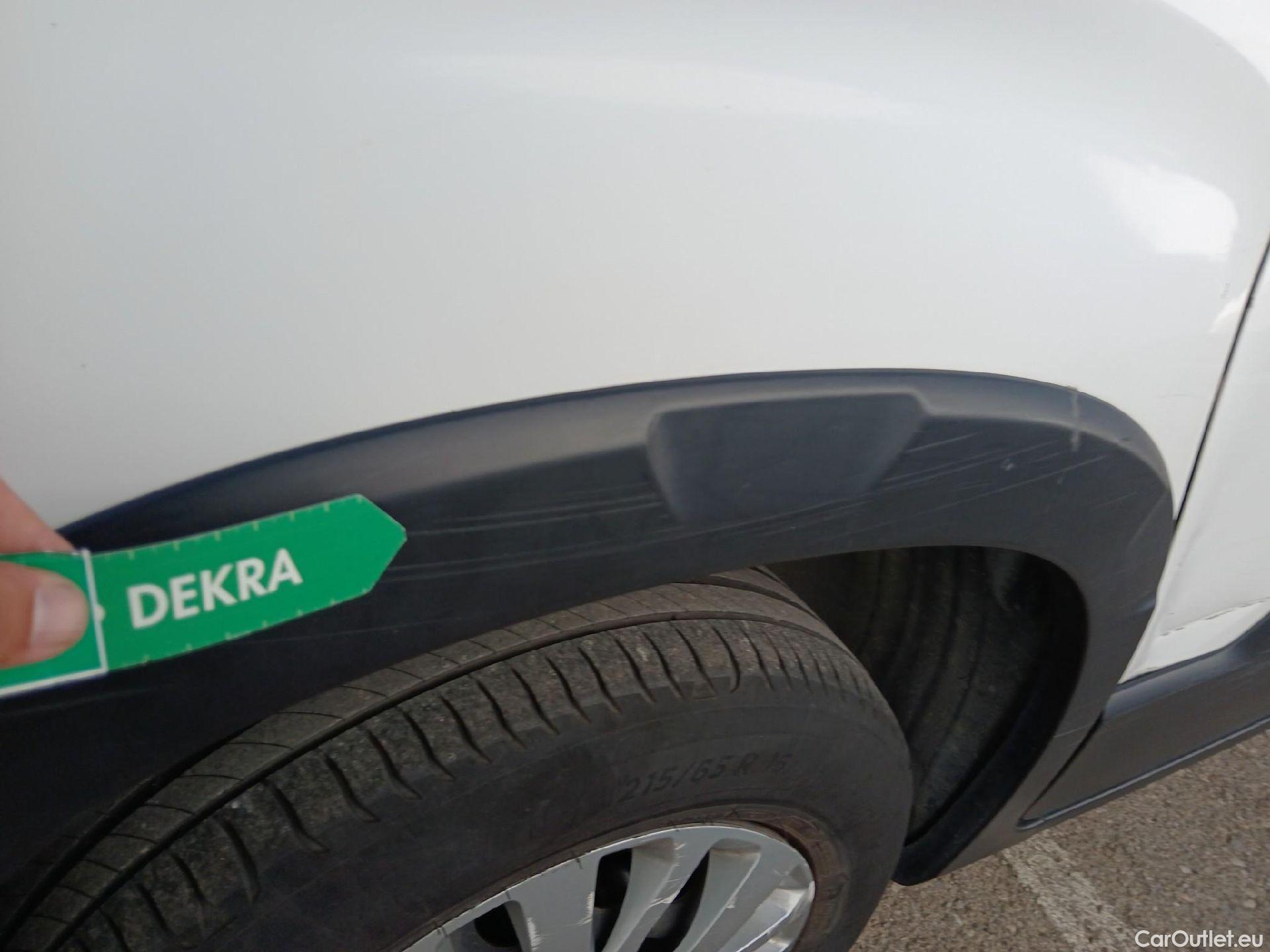  Peugeot  RIFTER PEUGEOT  / 2018 / 4P / combi Access Standard BlueHDi 73kW (AC) #80