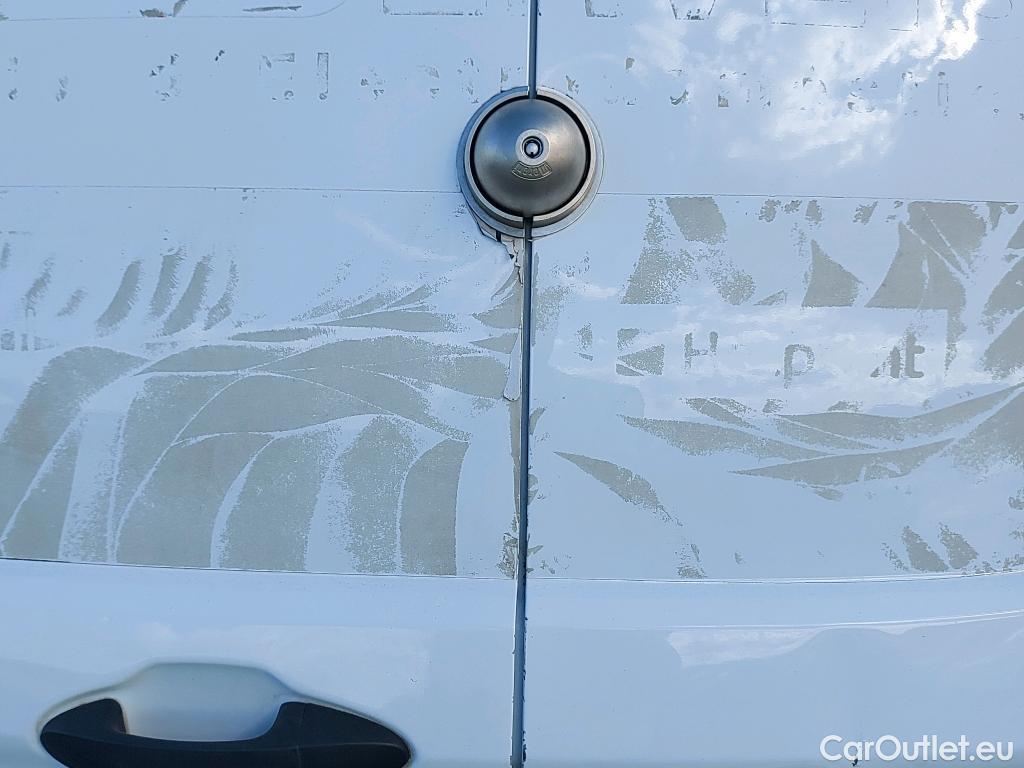  Ford  Transit FORD  Courier/2014/4P/furgón der.turis Van 1.5 TDCi 56kW Trend #18