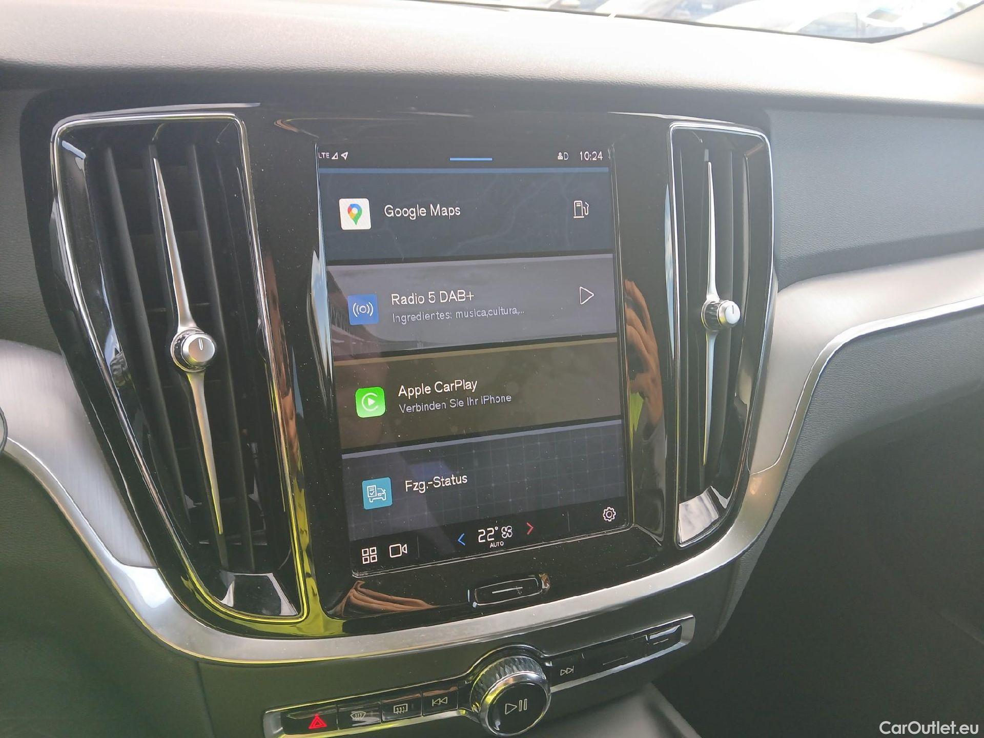 Volvo  V60 VOLVO  Cross Country / 2018 / 5P / familiar 2.0 B4 (D) AWD Cross Country Core Auto #13