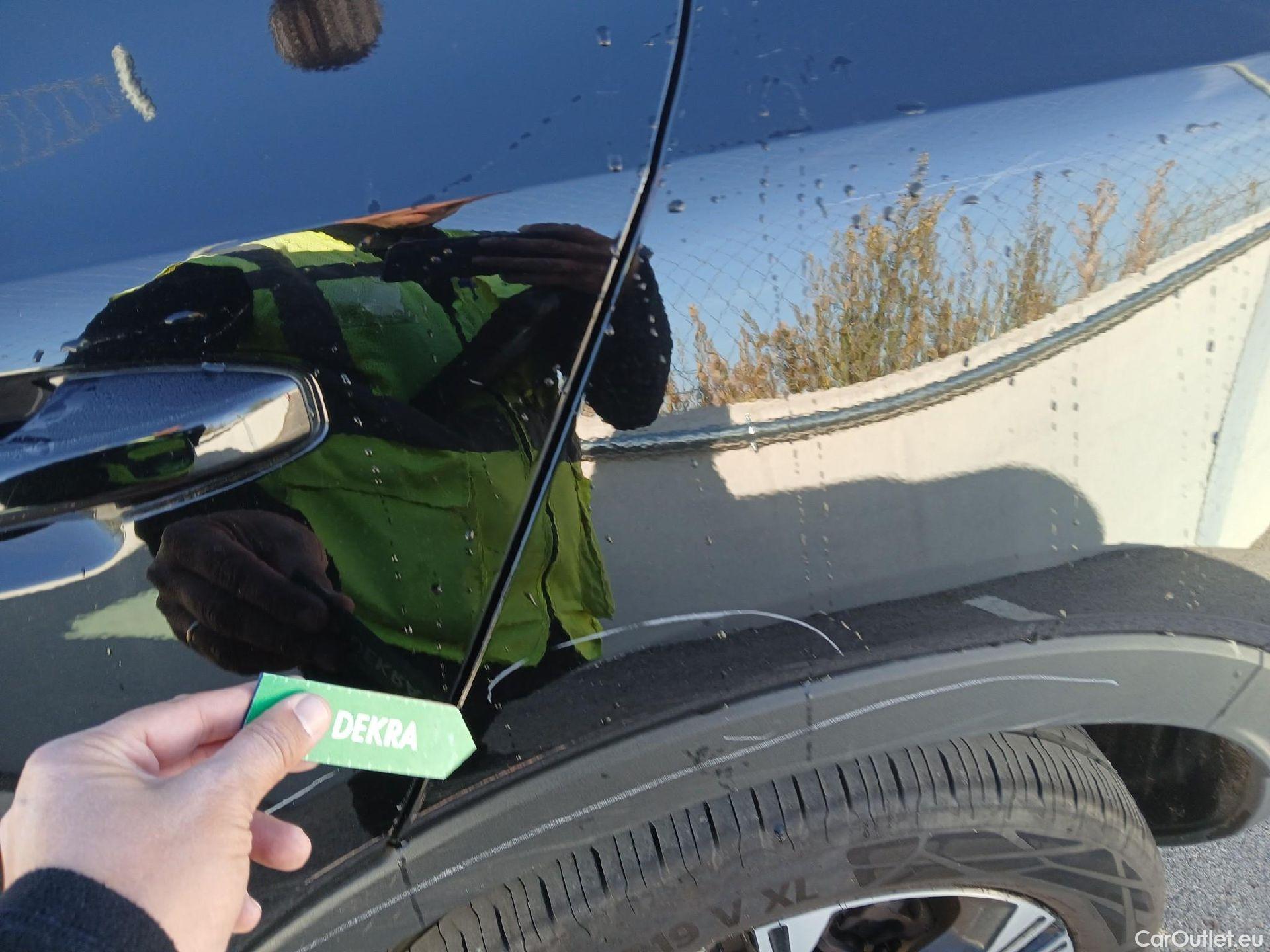 Volvo  XC 40 VOLVO XC40 / 2017 / 5P / todoterreno 1.5 T4 Twin Recharge Inscription Auto #30