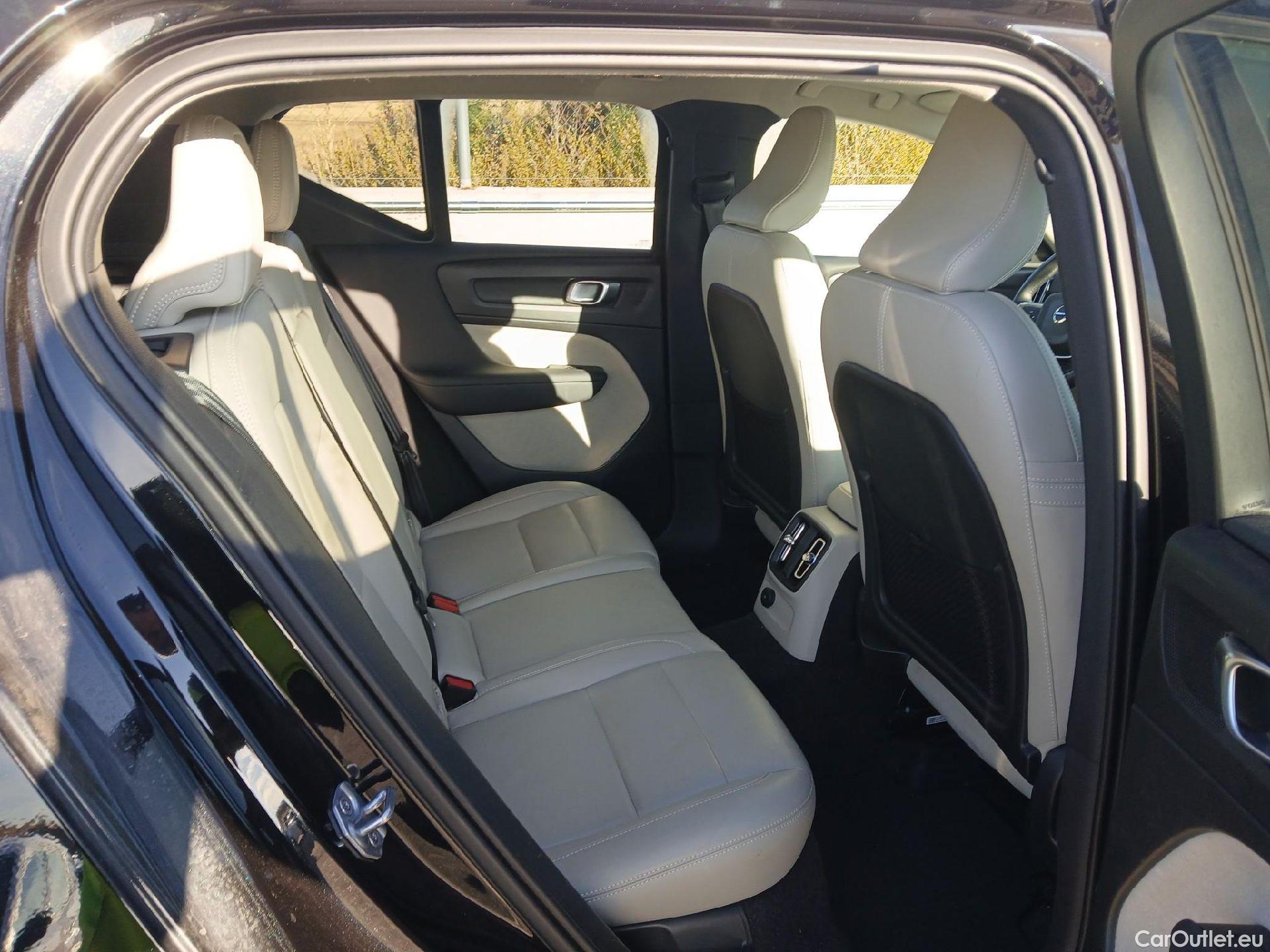 Volvo  XC 40 VOLVO XC40 / 2017 / 5P / todoterreno 1.5 T4 Twin Recharge Inscription Auto #7