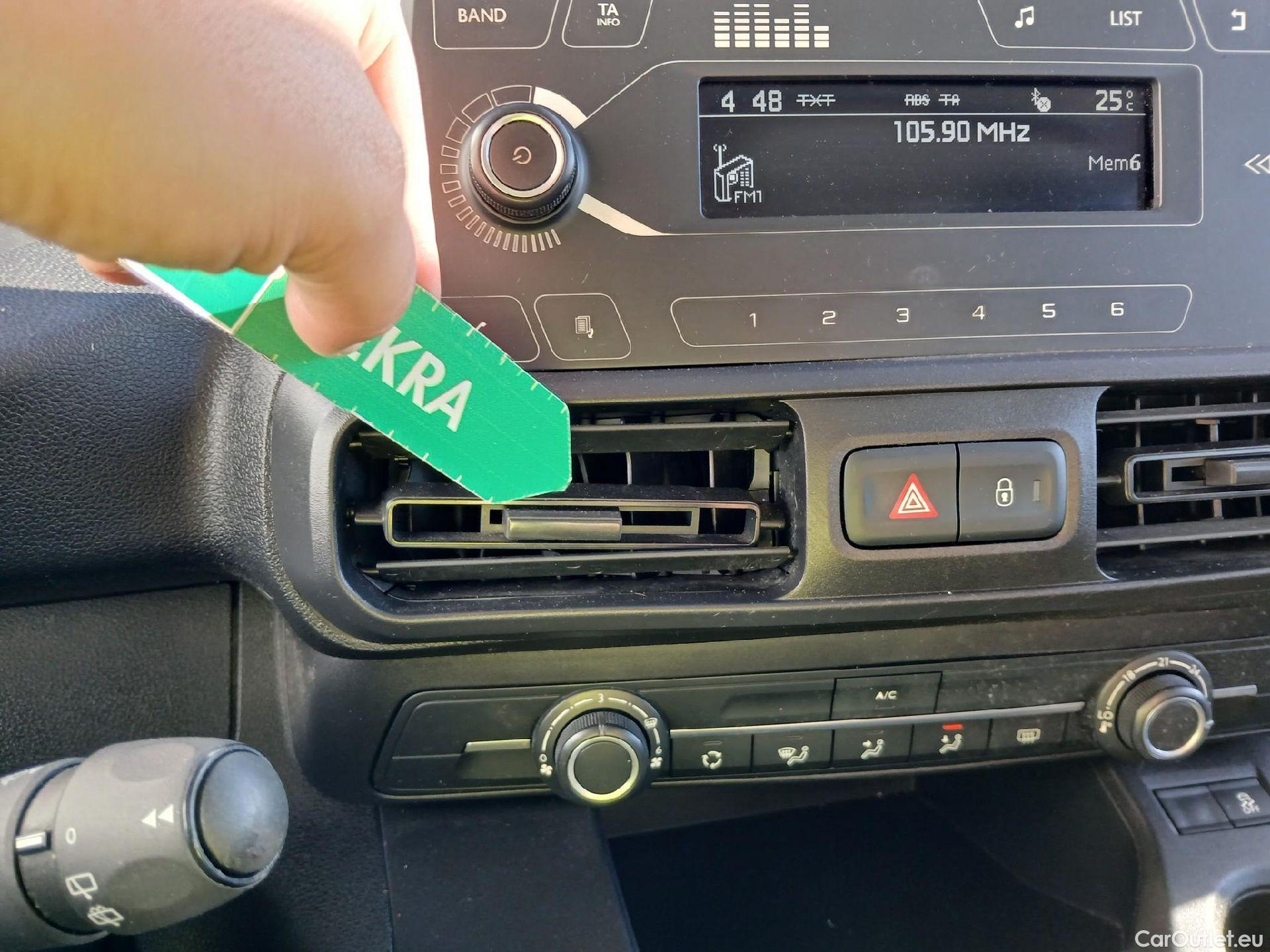  Peugeot  RIFTER PEUGEOT  / 2018 / 4P / combi Access Standard BlueHDi 73kW (AC) #2