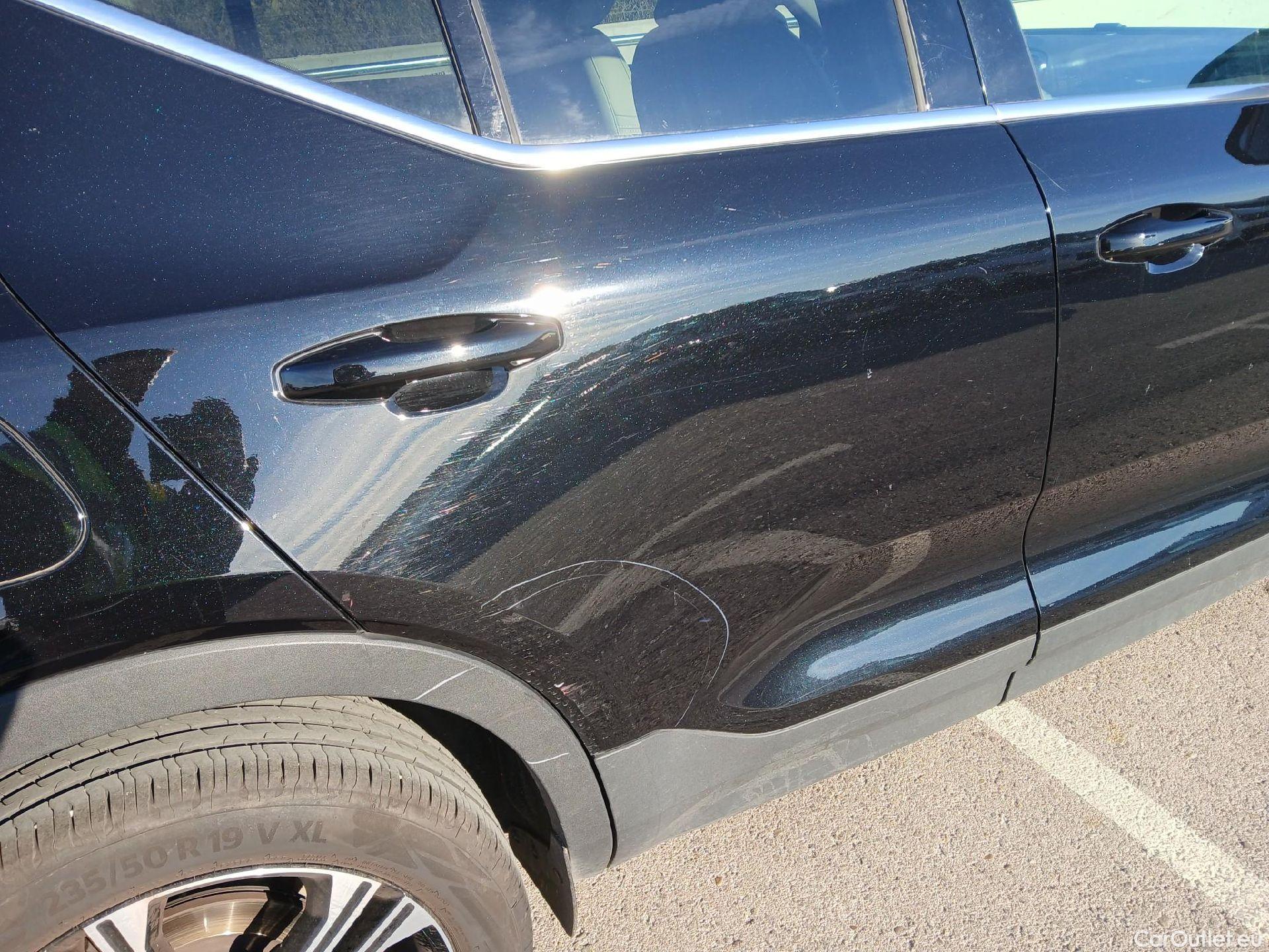 Volvo  XC 40 VOLVO XC40 / 2017 / 5P / todoterreno 1.5 T4 Twin Recharge Inscription Auto #39