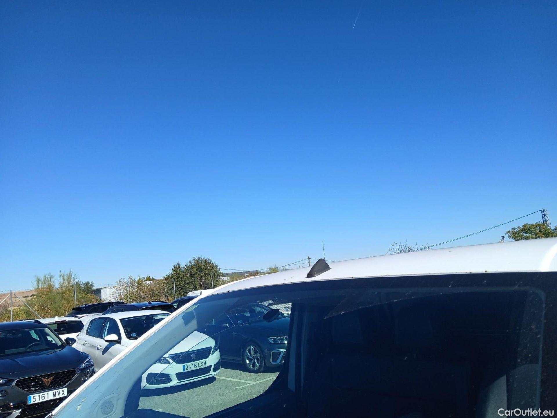  Peugeot  Expert PEUGEOT  / 2016 / 4P / furgón Furgón Pro BlueHDi 85KW (115CV) Standard #10